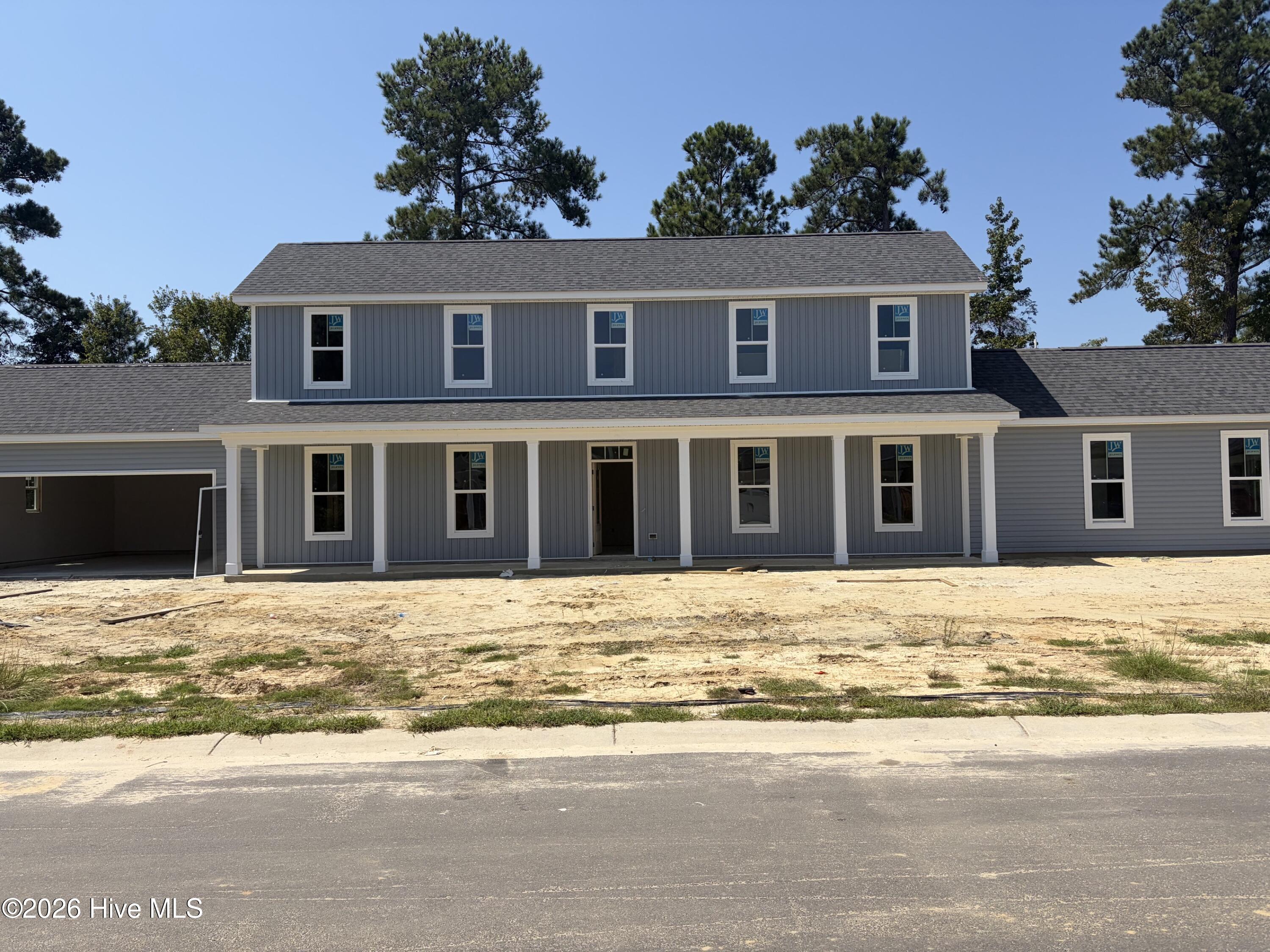 Exterior photo of 176 S Bandwheel Way, Hampstead, NC 28443. MLS: 100585467
