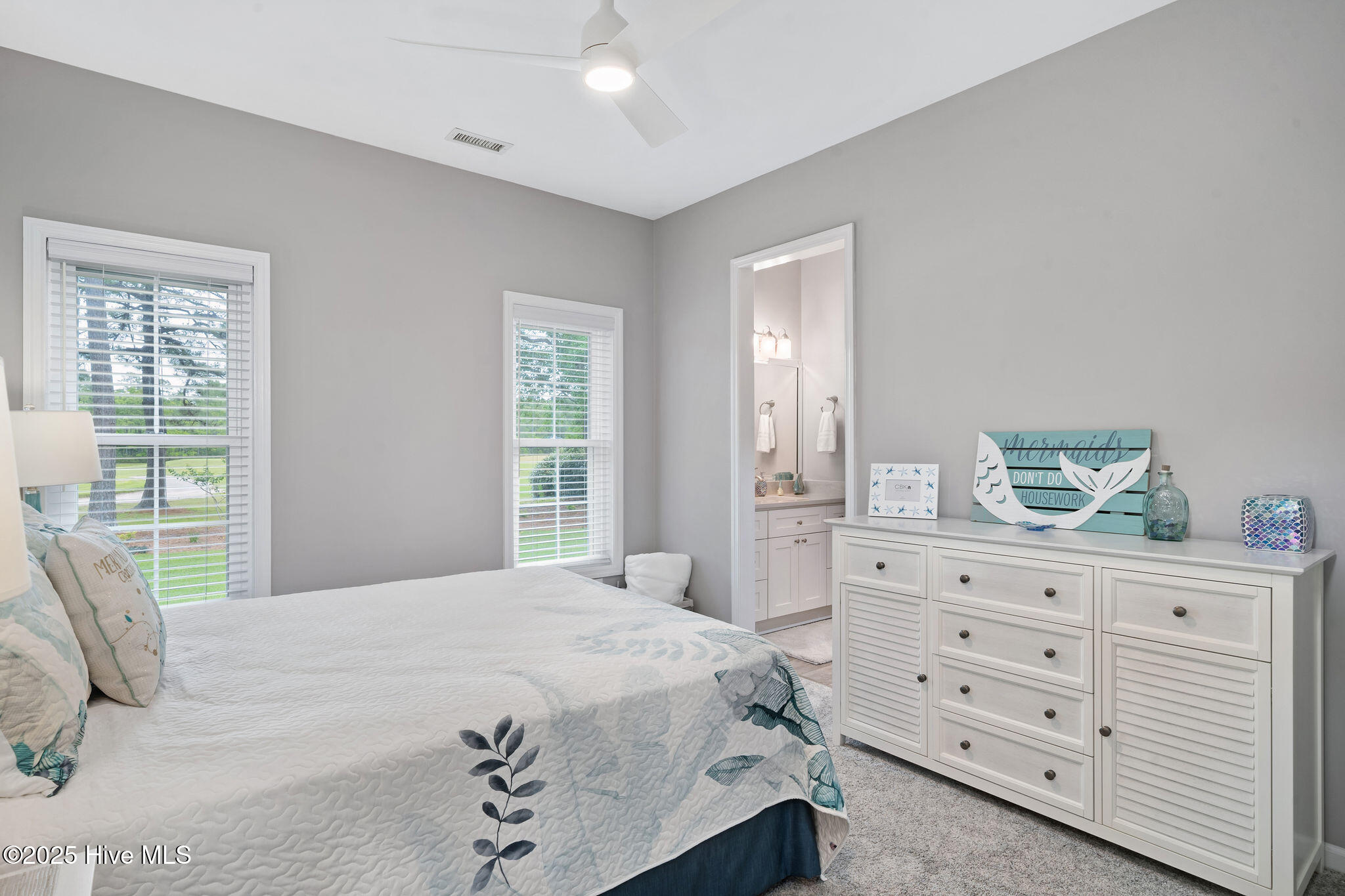 100510783 | Photo 37