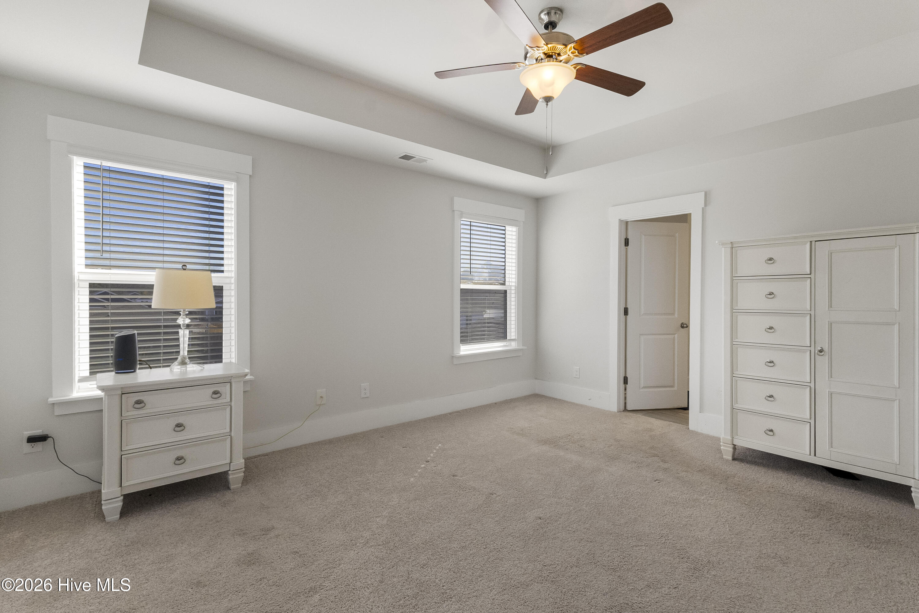 100547510 | Photo 24