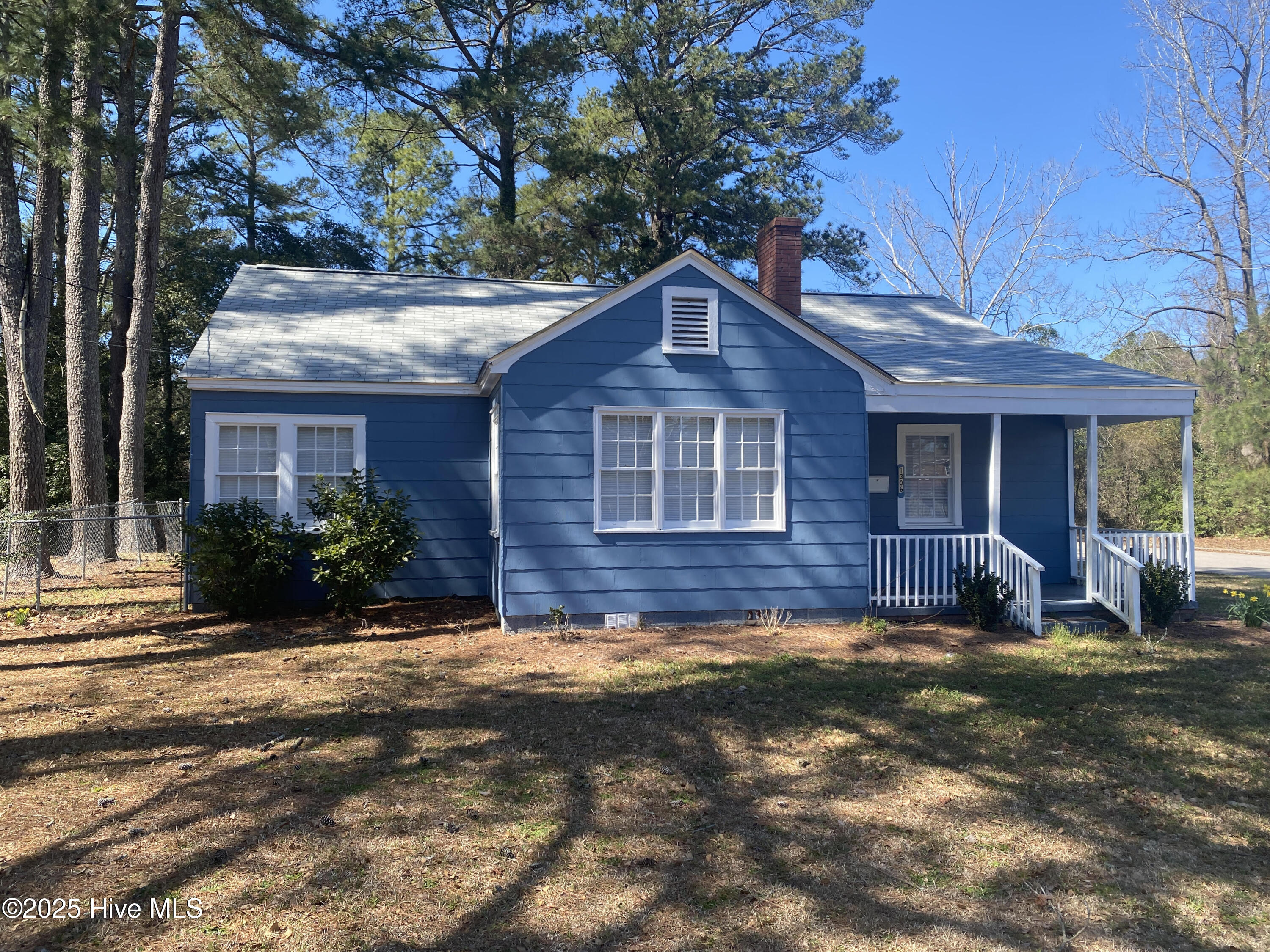 1306 N Respess Street, Washington, NC, 27889