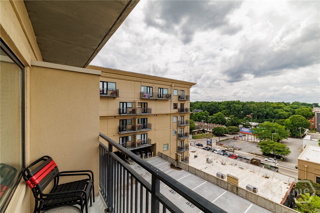 250 W Broad Street 720