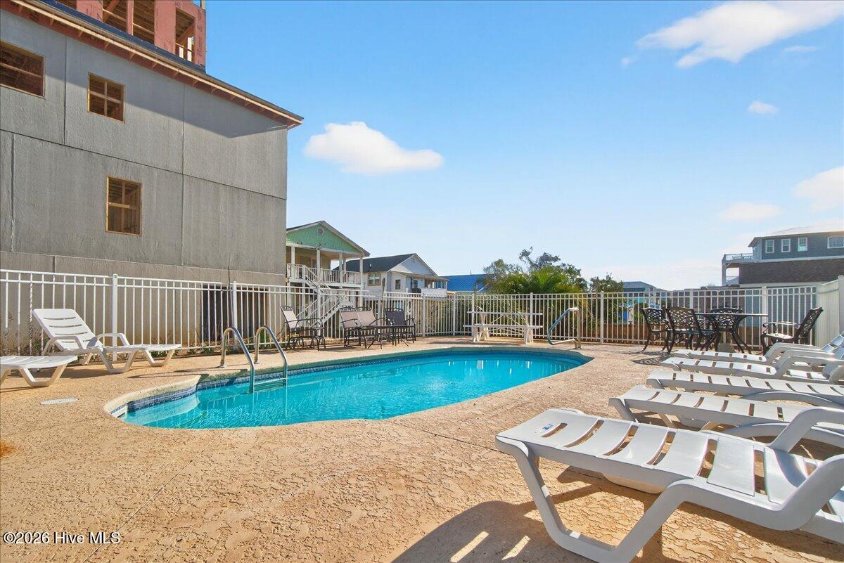 100549293 | Photo 93