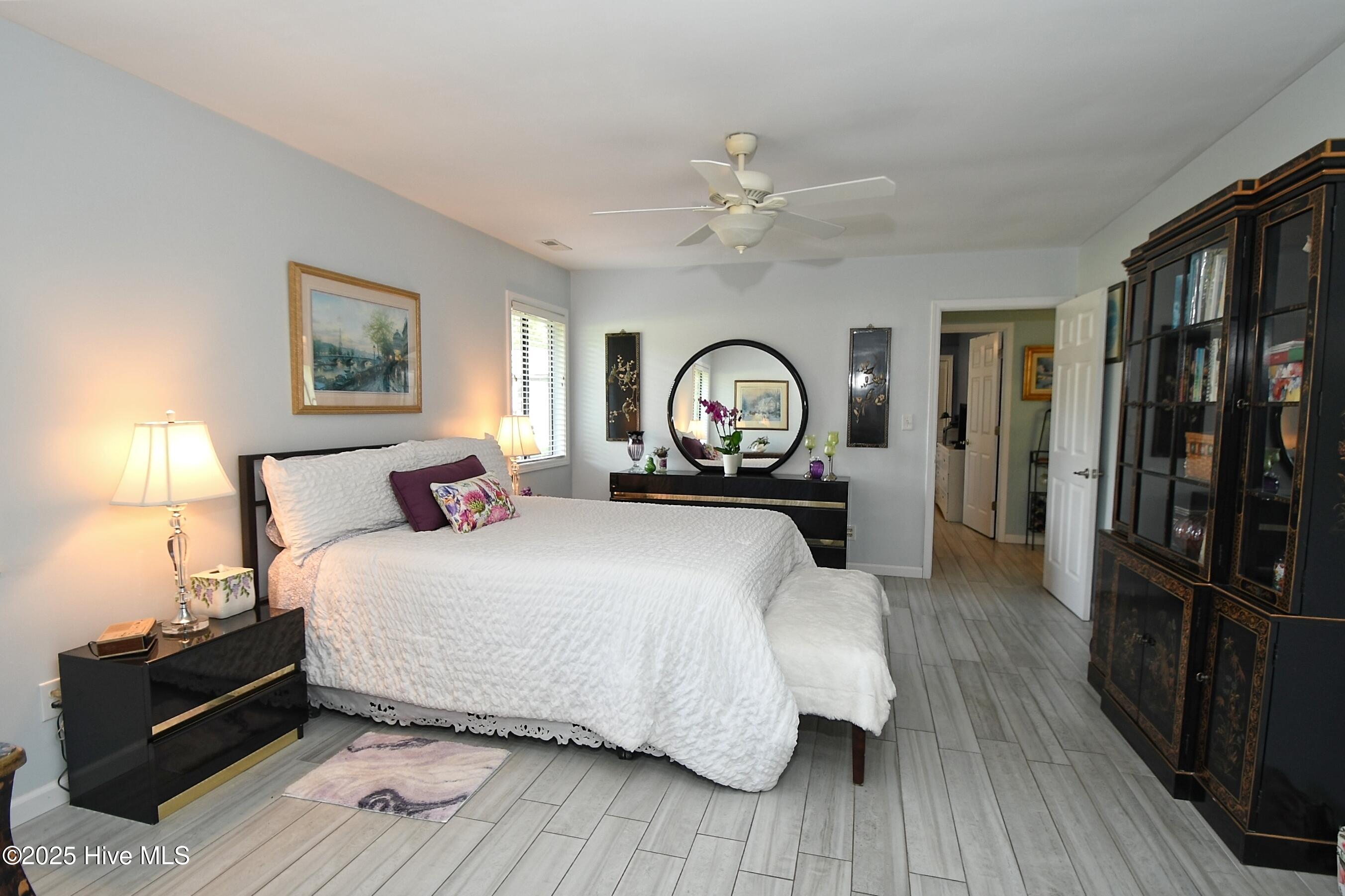 86 Cedar Tree Lane SW, Calabash, NC 28467 – photo 22: Primary Suite