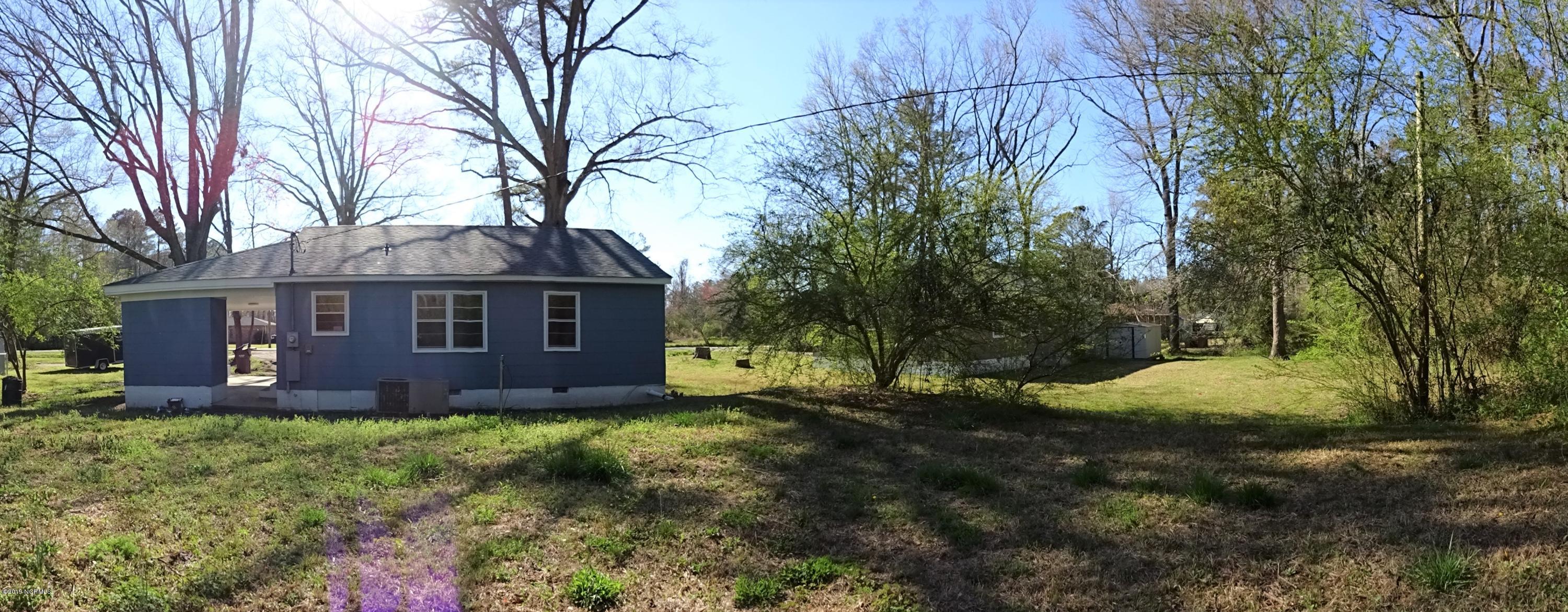 100561303 | Photo 19