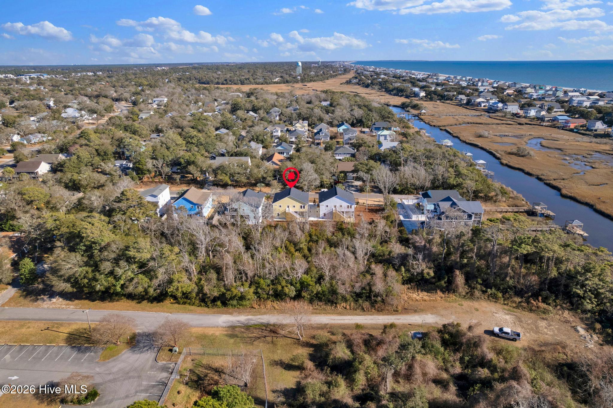 100547277 | Photo 38