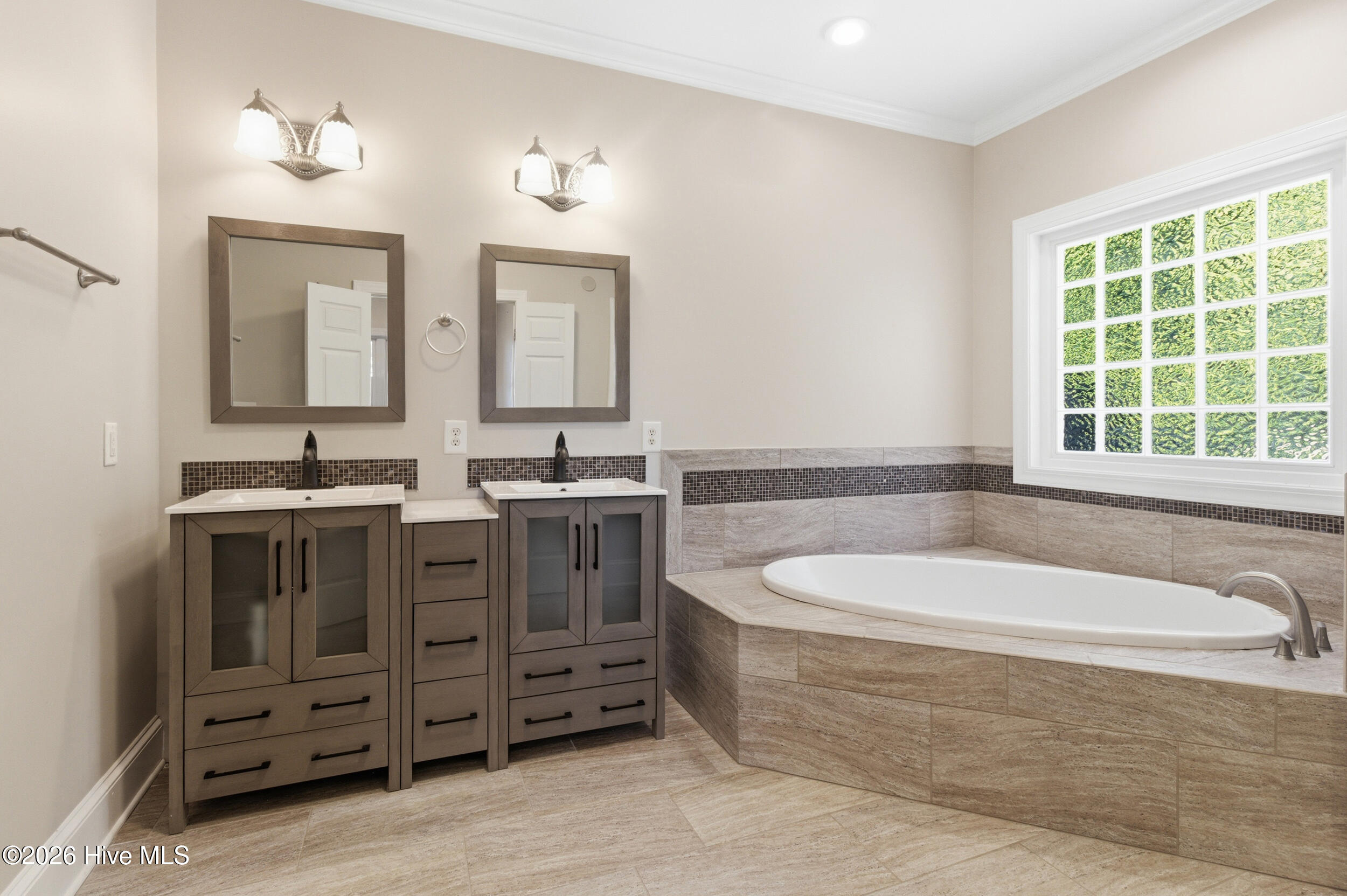 Owners Bathroom