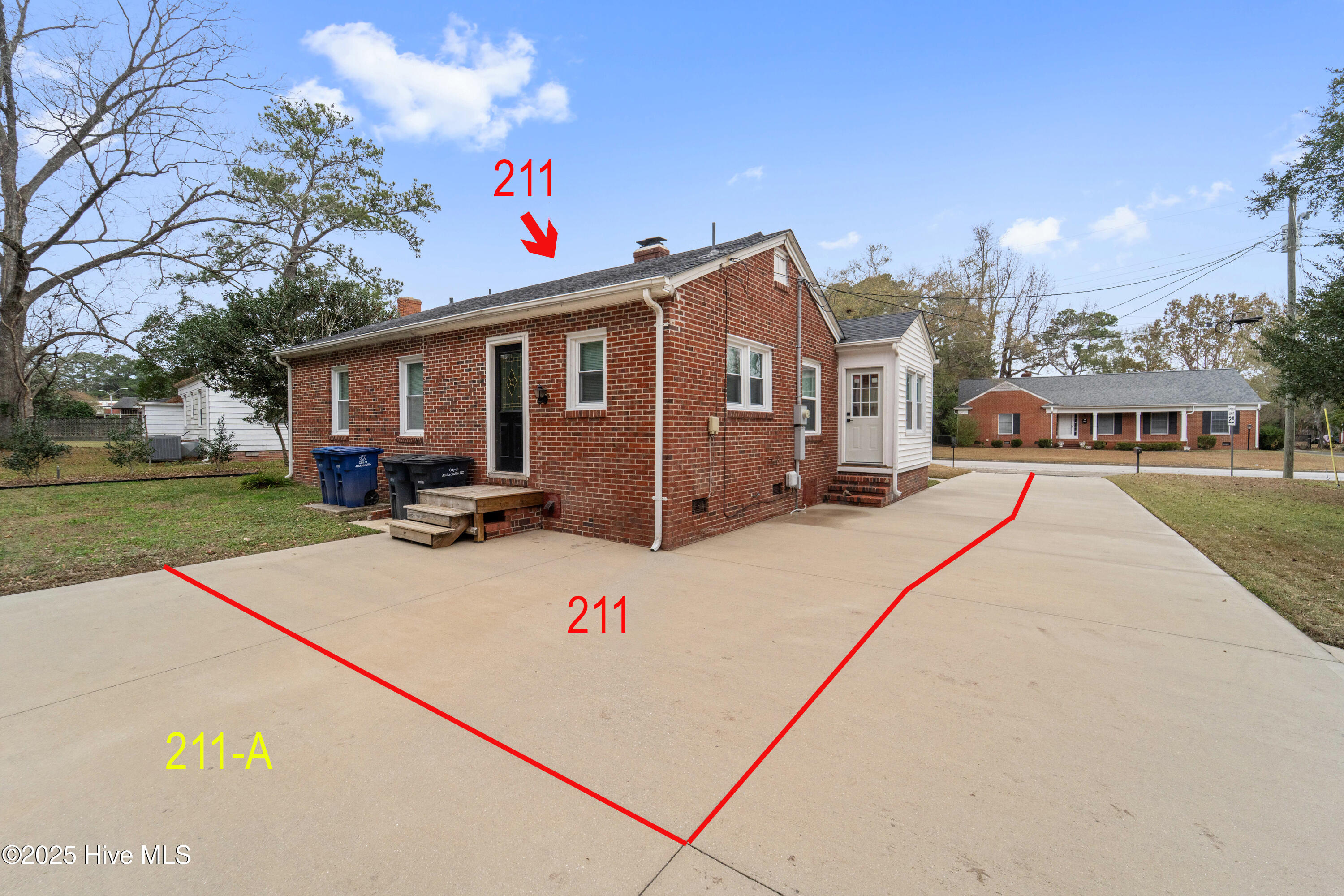 100546439 | Photo 21