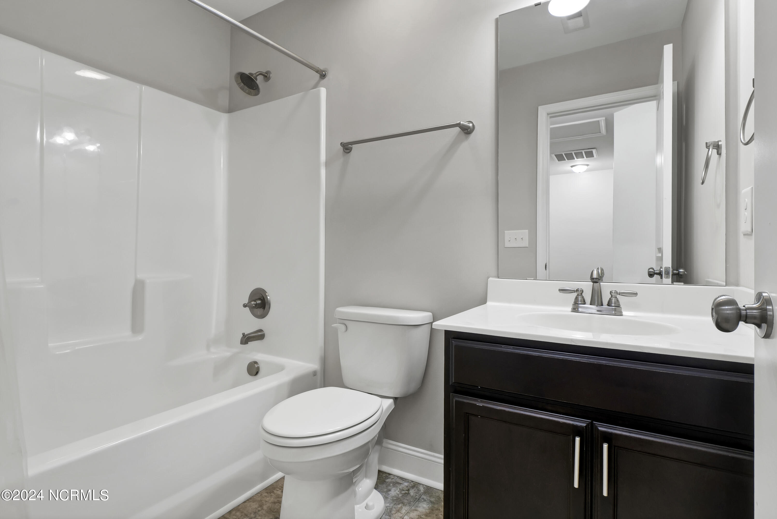 100552526 | Photo 21