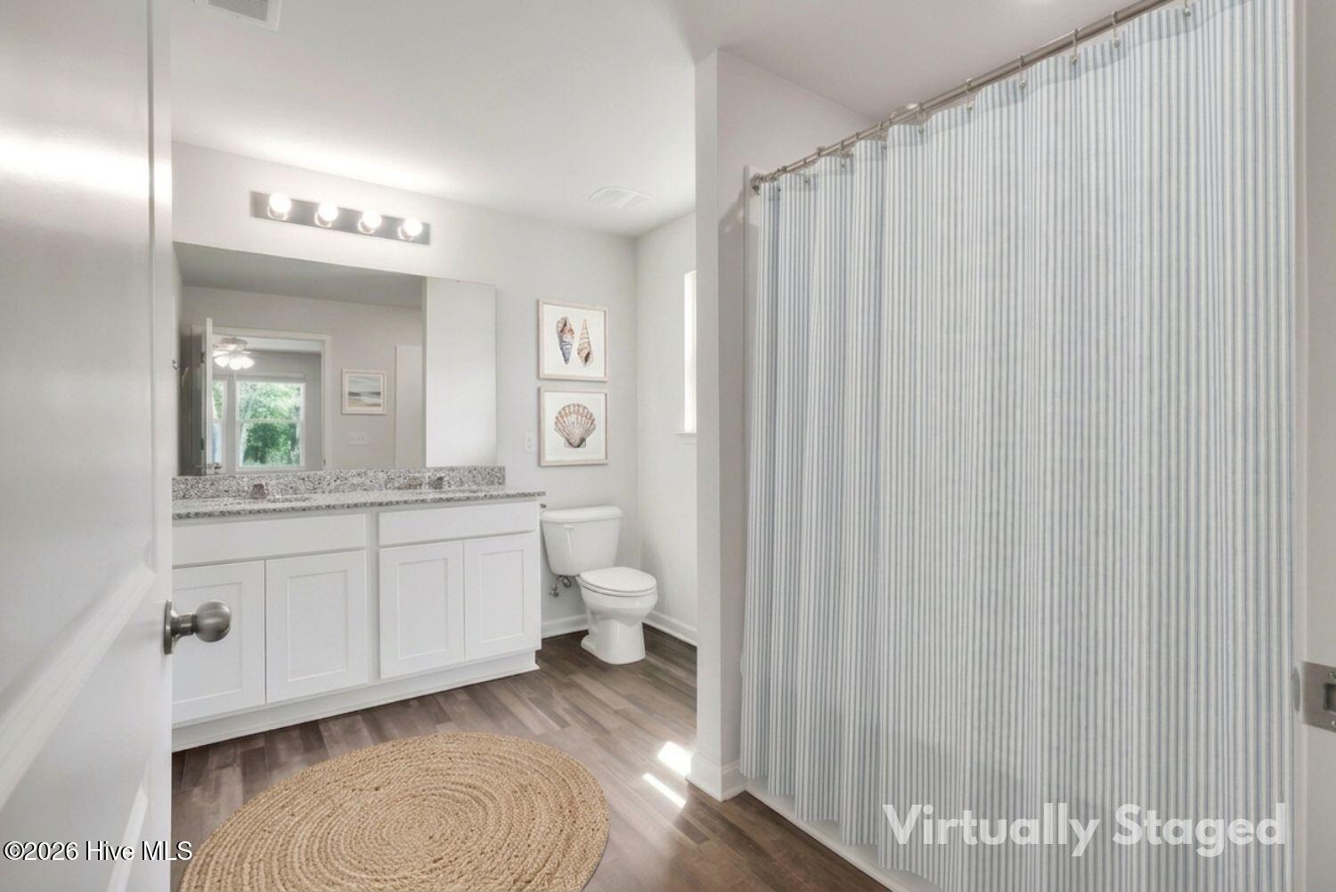 100563214 | Photo 16