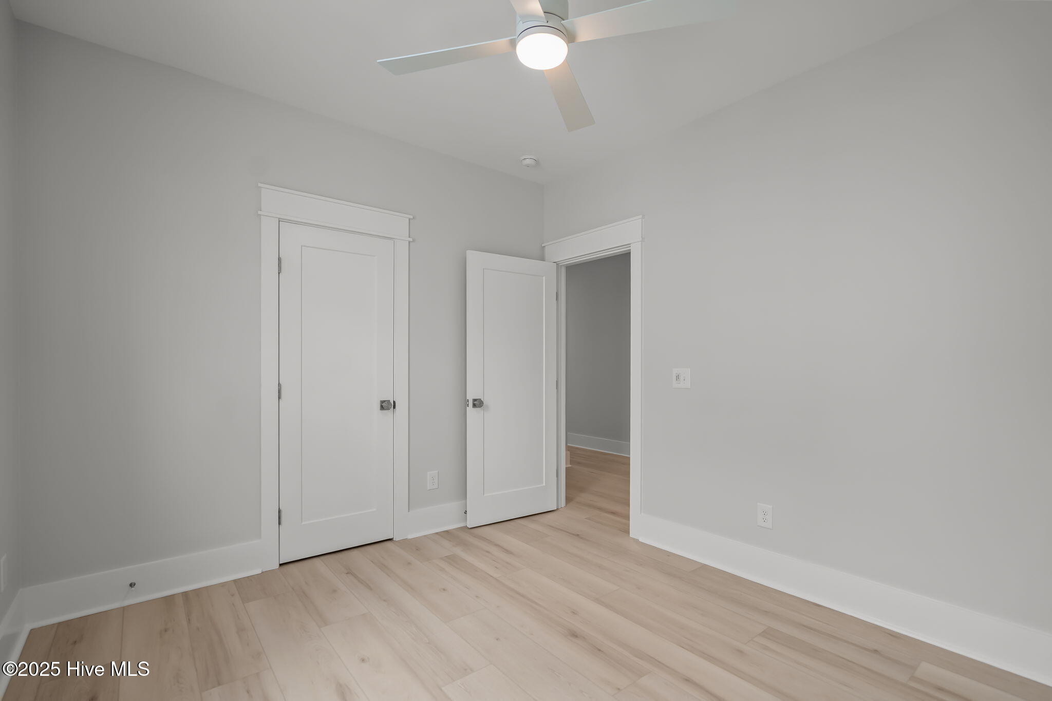 100537880 | Photo 39