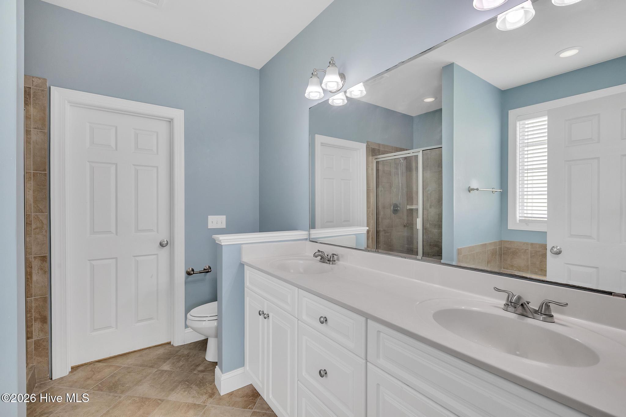 417 Meadowland Circle,Maple Hill