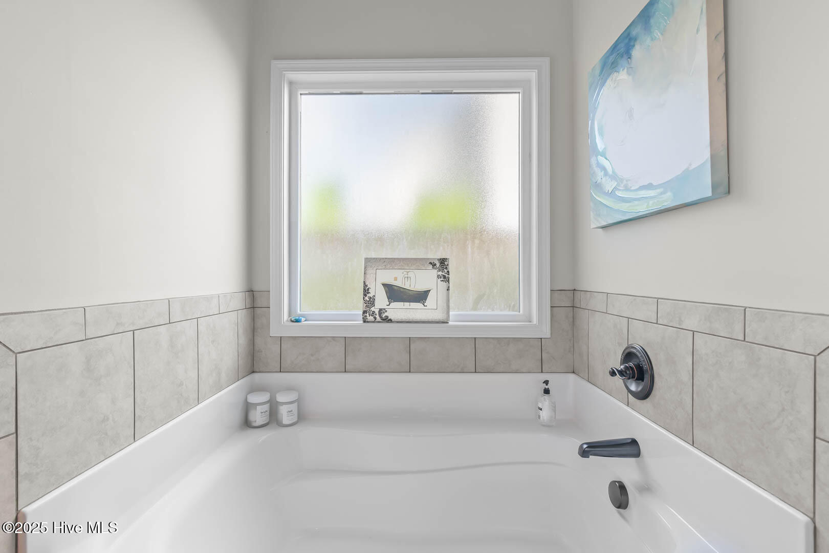 100549772 | Photo 30