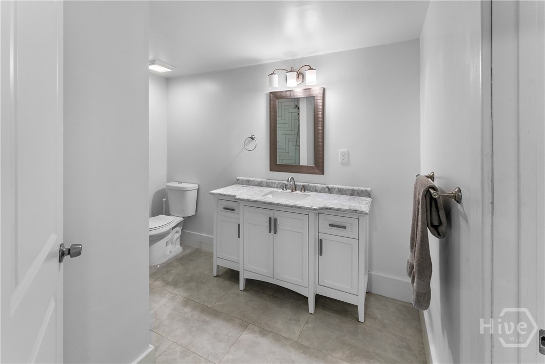 primary ensuite bathroom