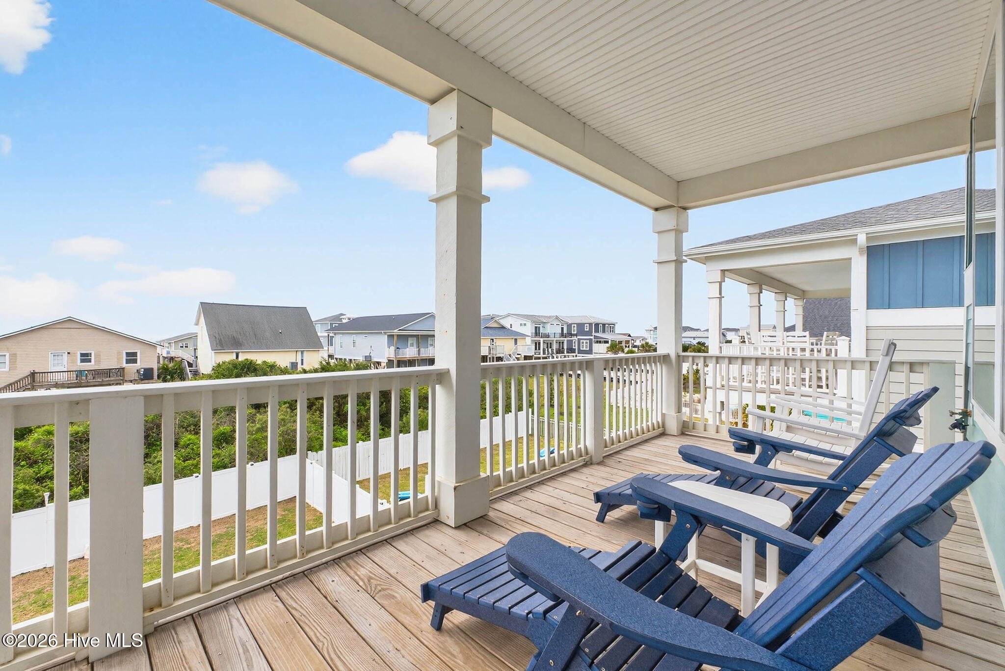 100565518 | Photo 48