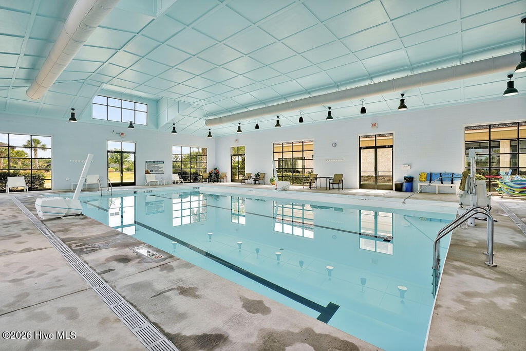 100555055 | Photo 79