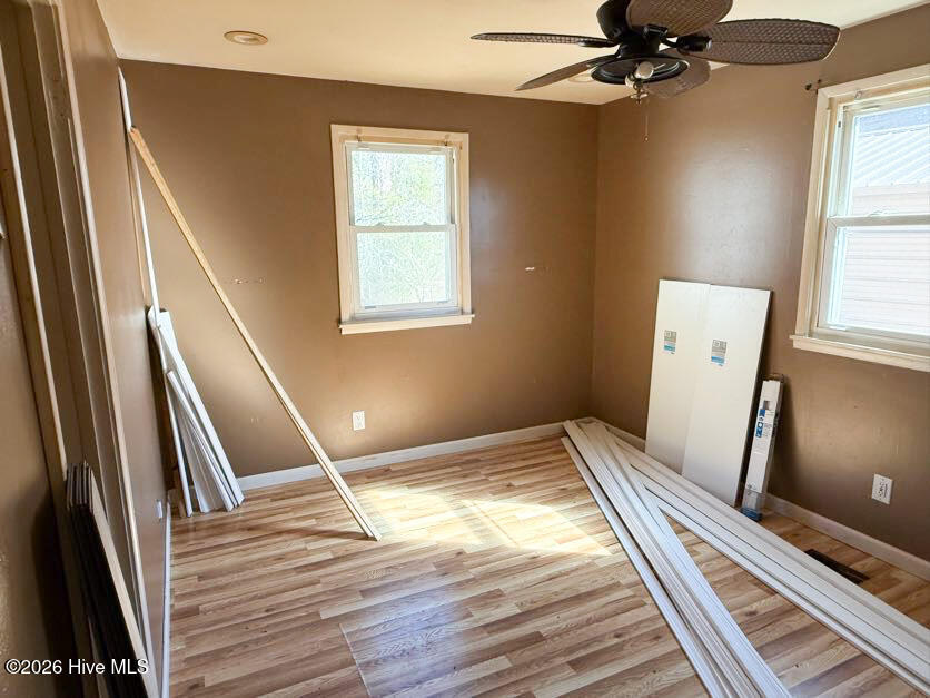 100554283 | Photo 11