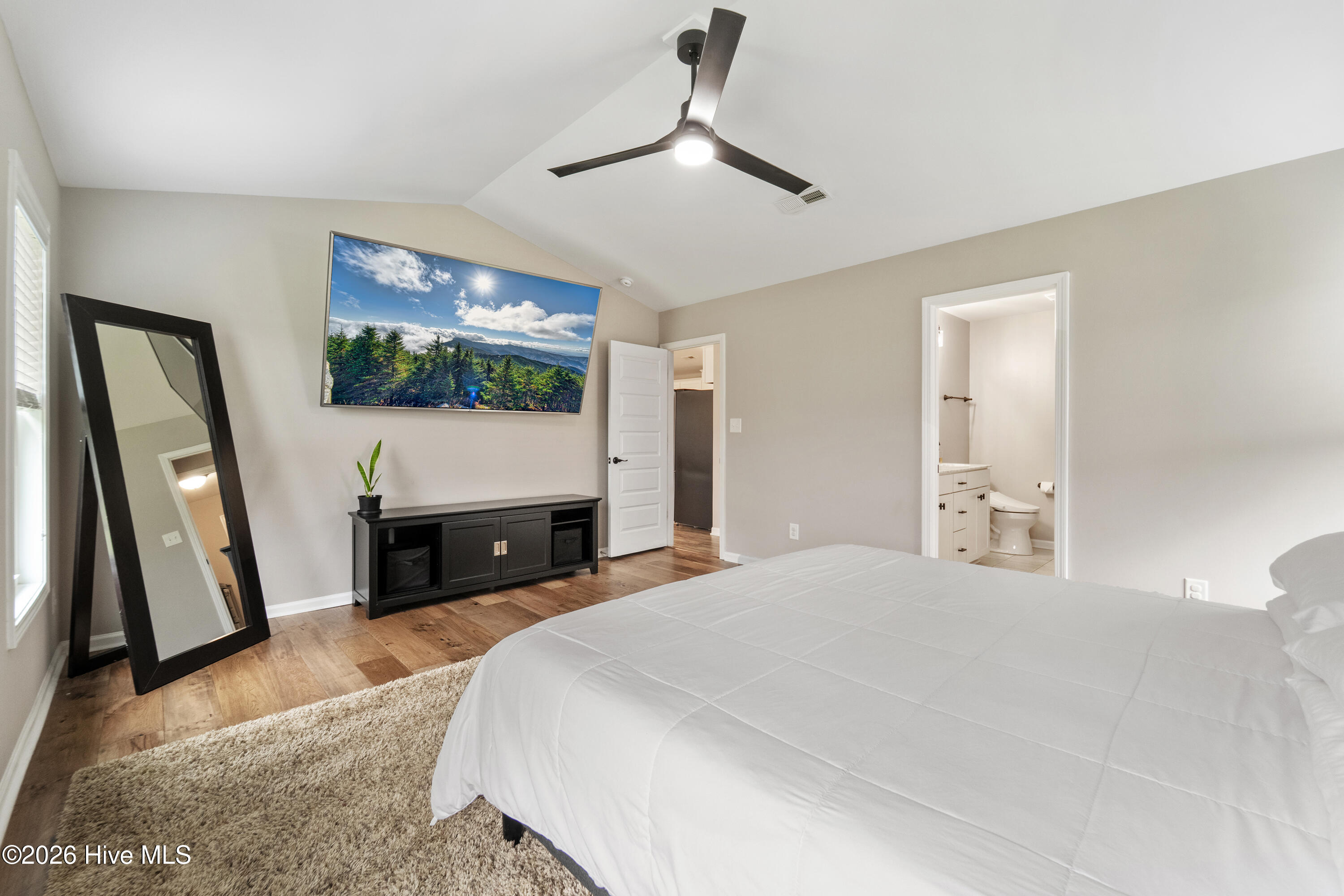 242 Legacy Lane,Newport