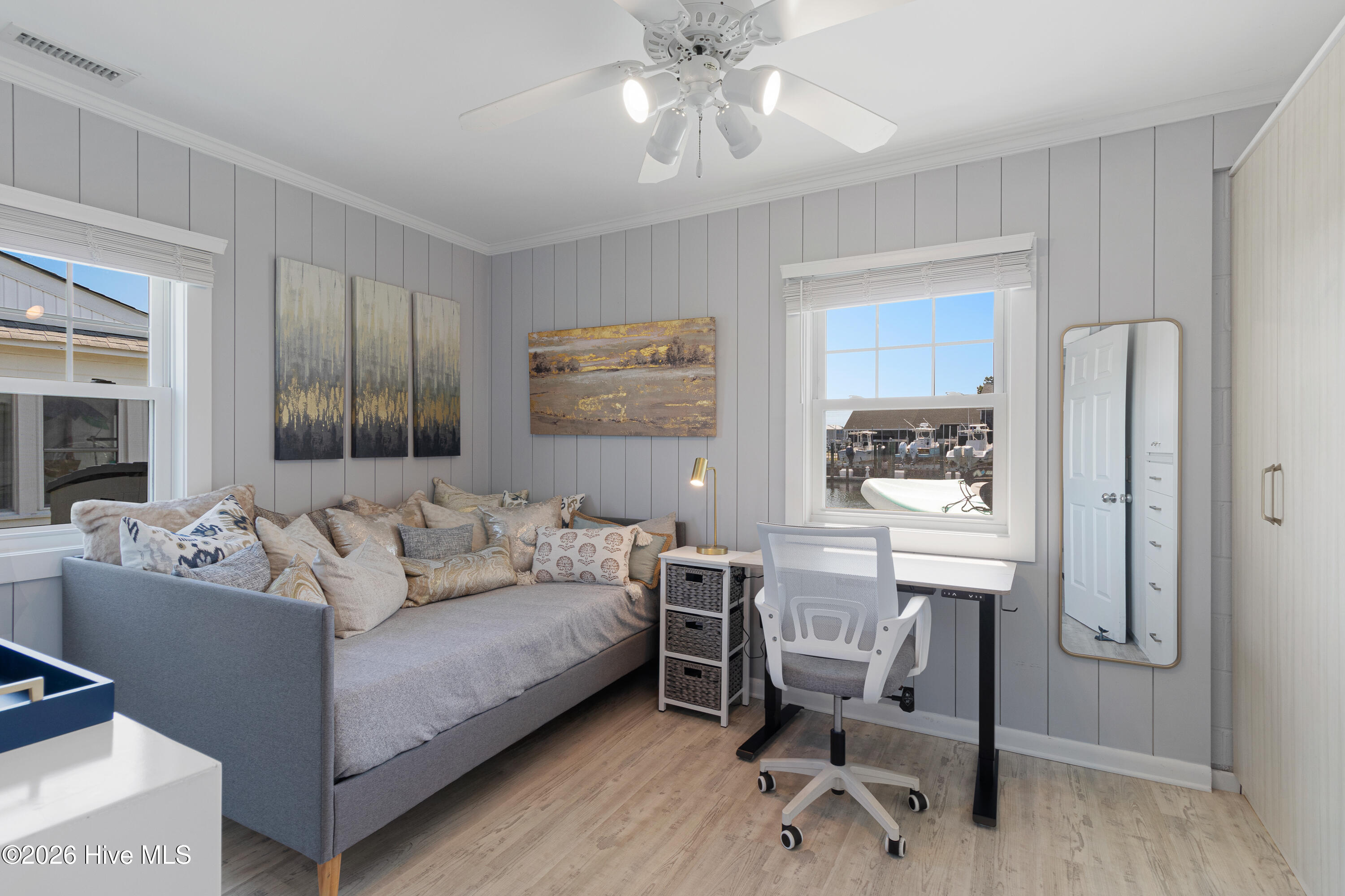 213 W Bogue Sound Drive,Atlantic Beach