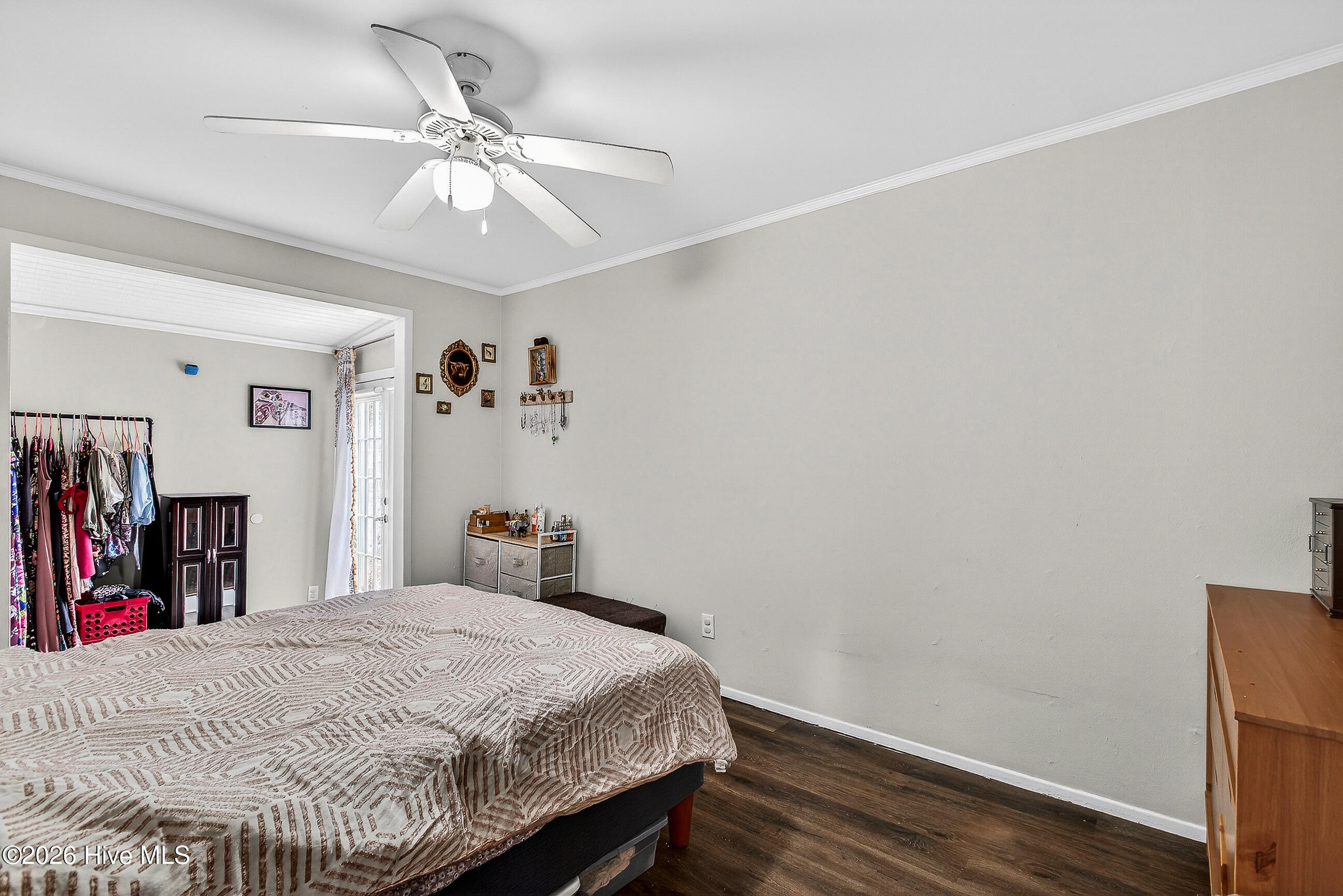 100552598 | Photo 21