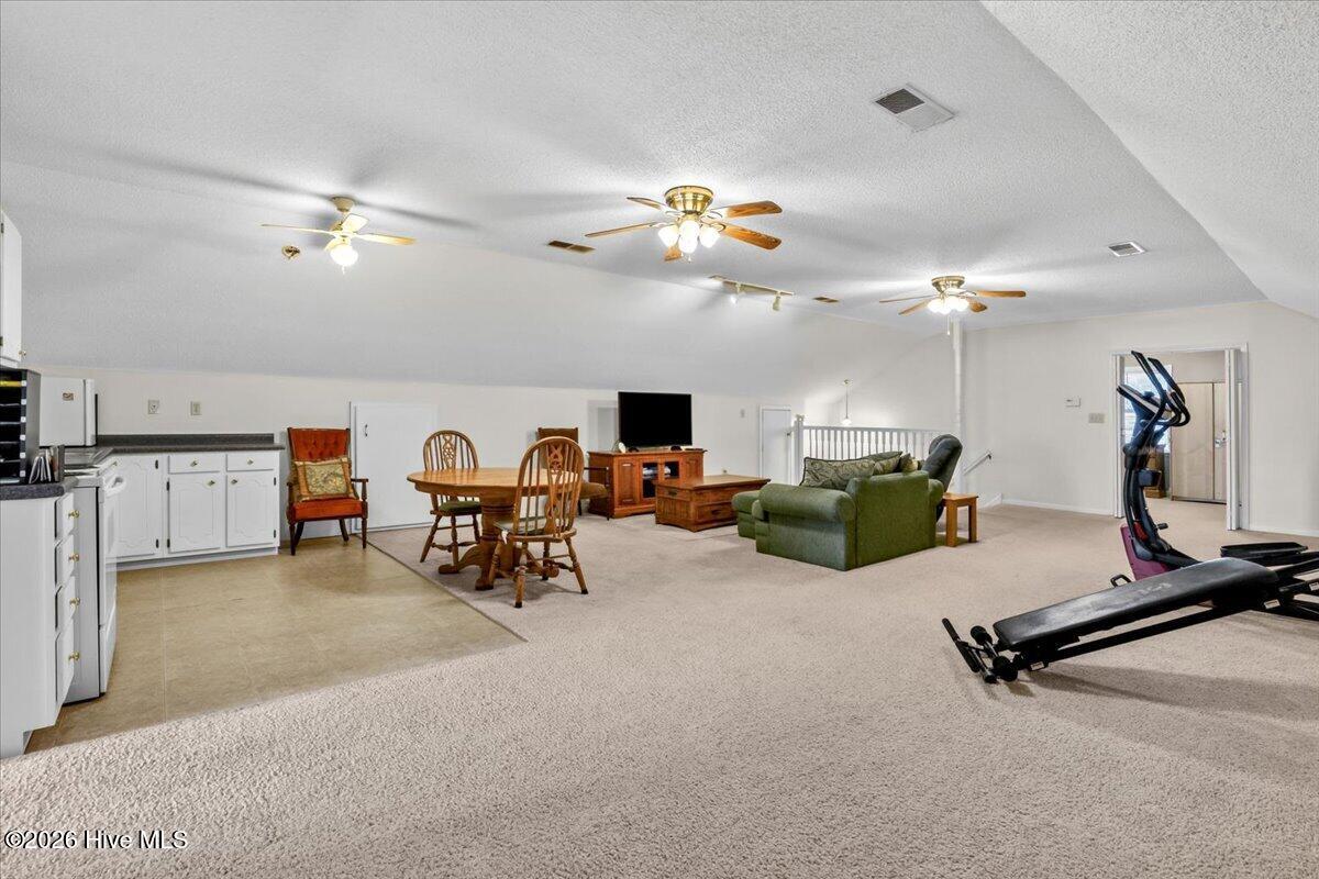 42-105 W Raintree Ln-42