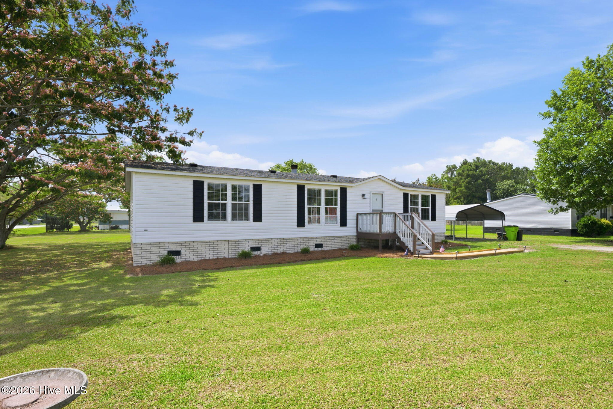 101 S Cherie Court,New Bern