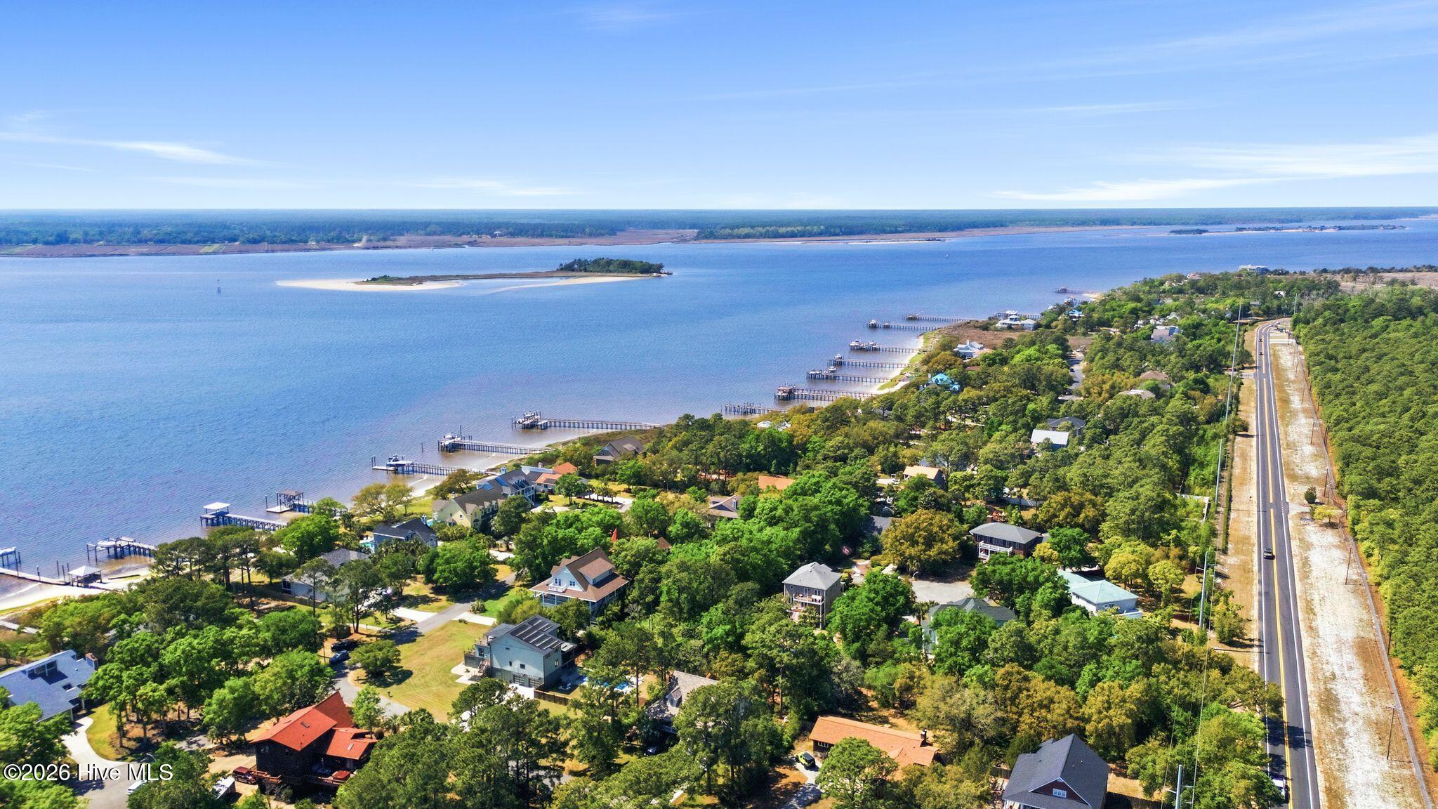 100568012 | Photo 112