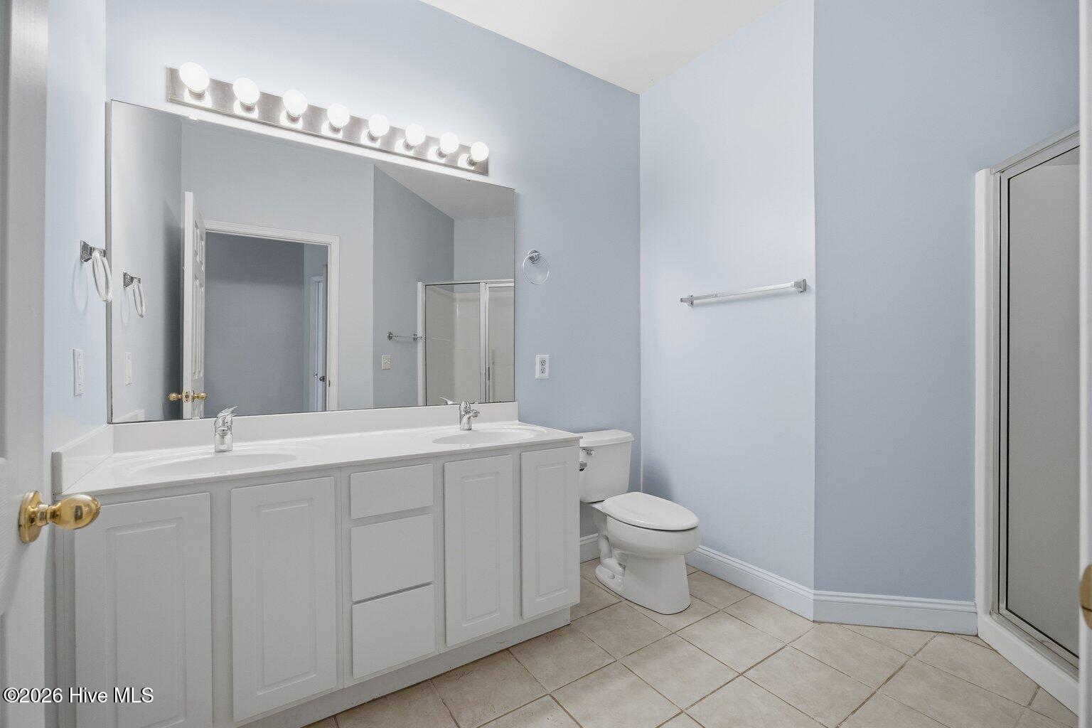 100564958 | Photo 20