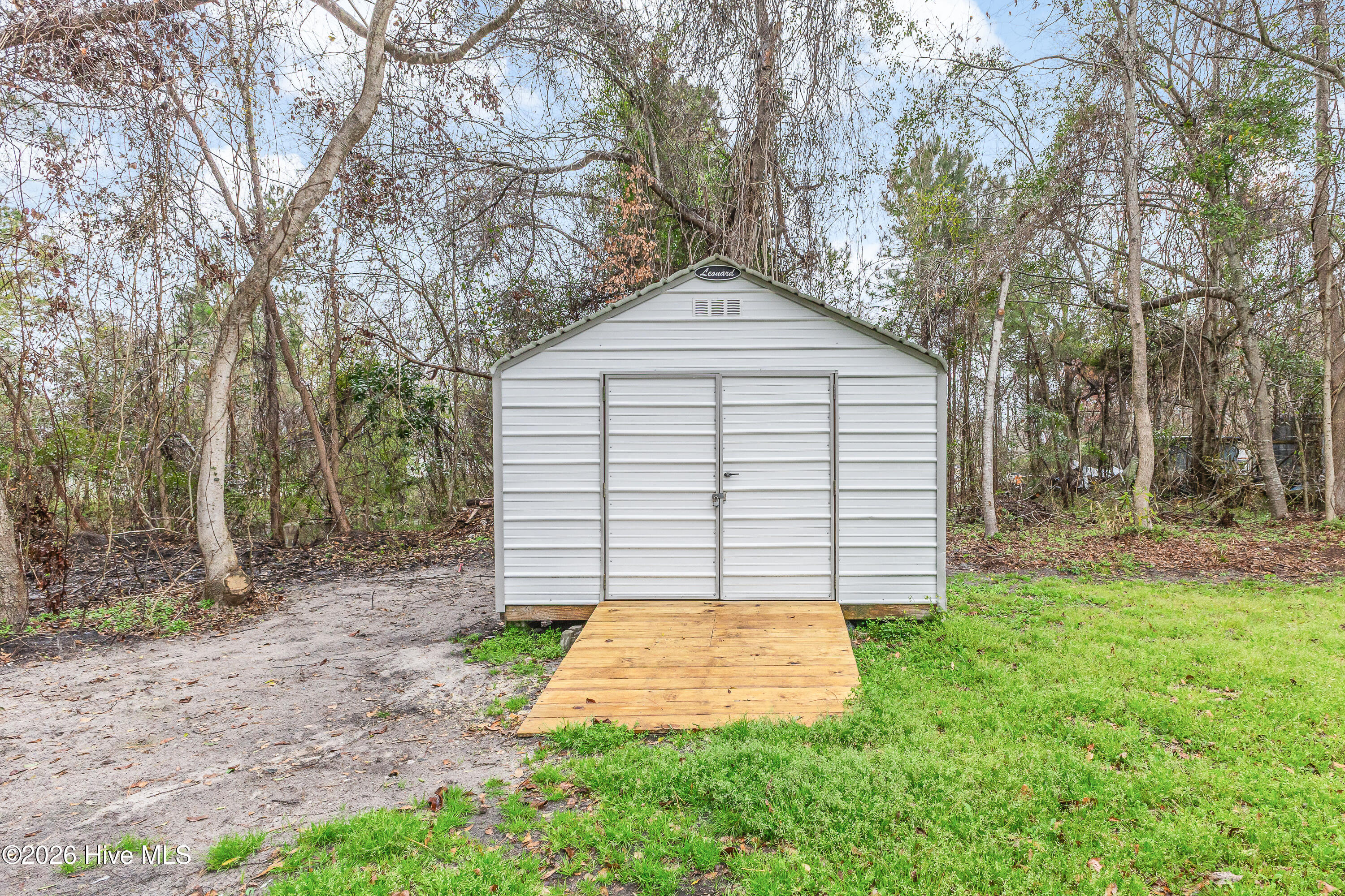 100560592 | Photo 32