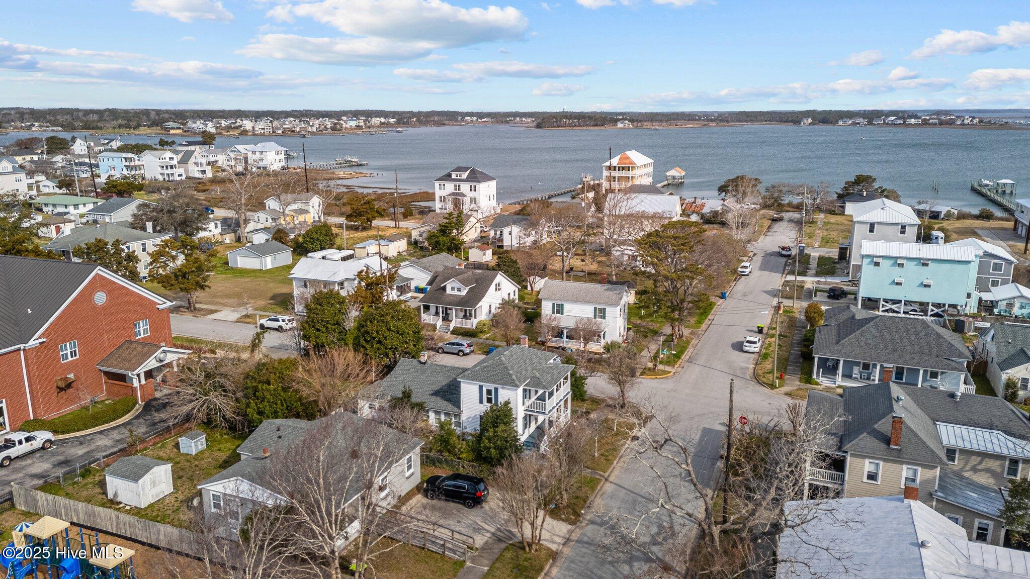 Homes for sale in Morehead City, NC | 209 N 8Th St, Morehead City, NC 28557 | MLS# 100494668