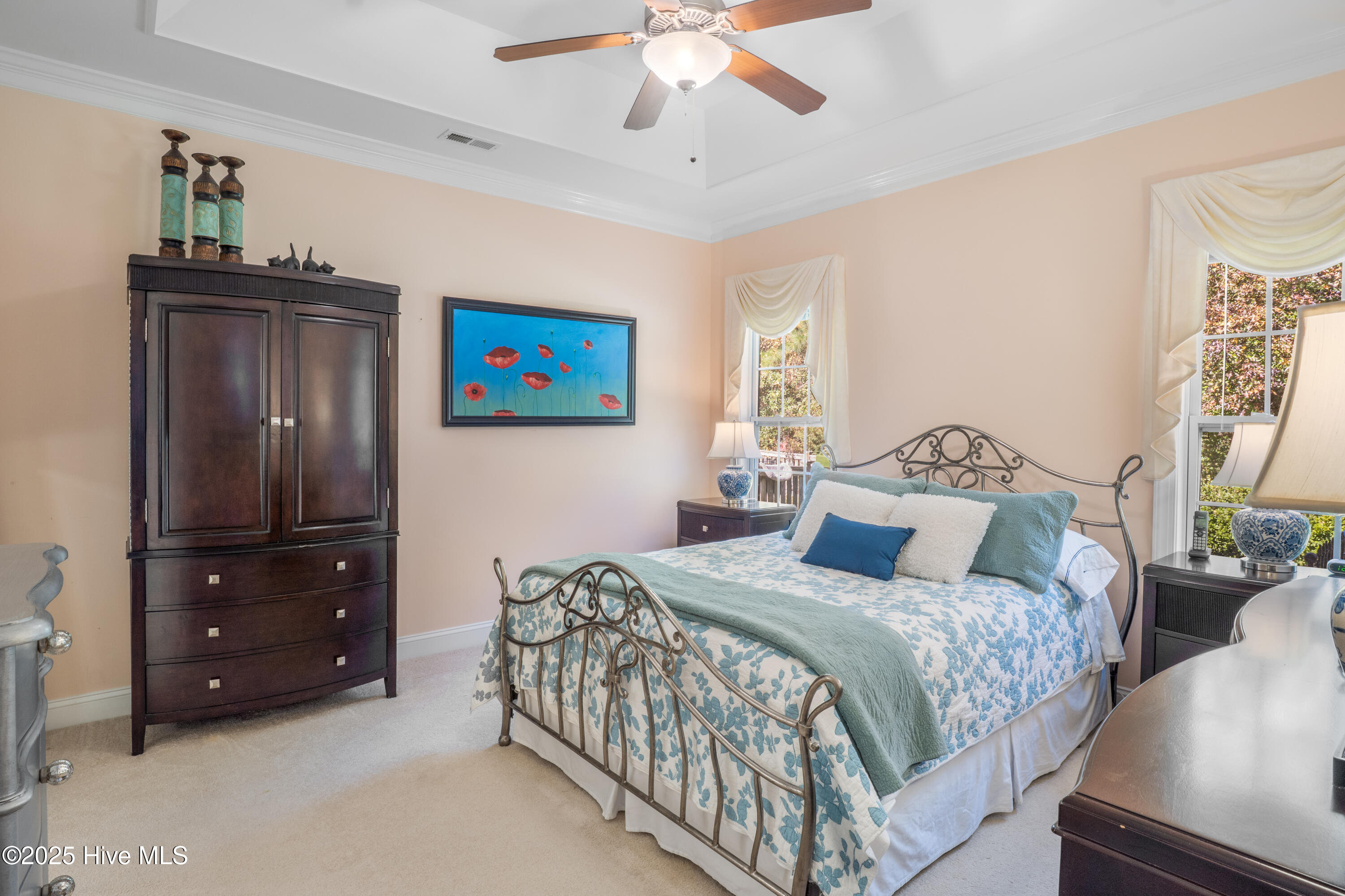 100541484 | Photo 10