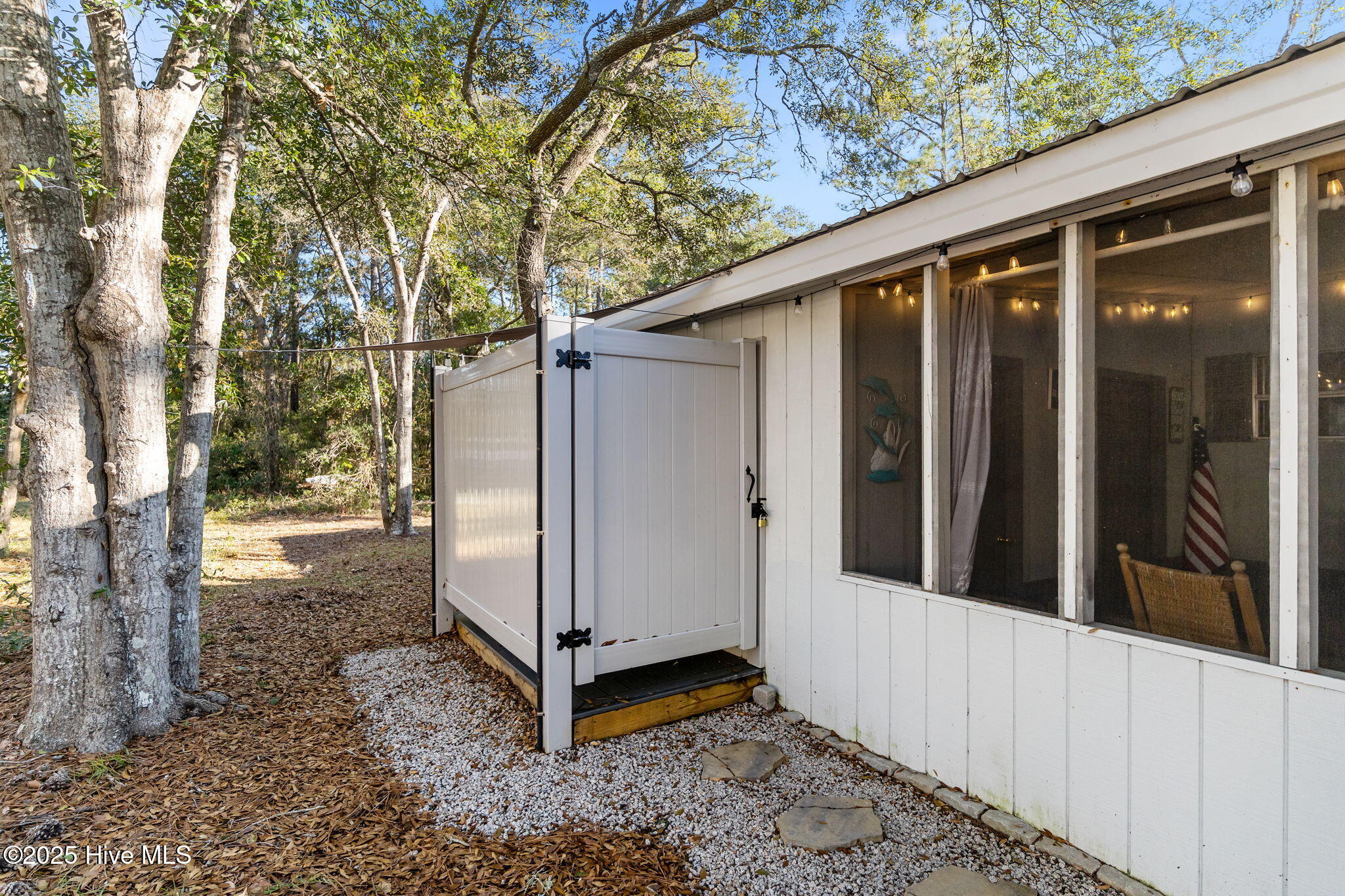 100544898 | Photo 32