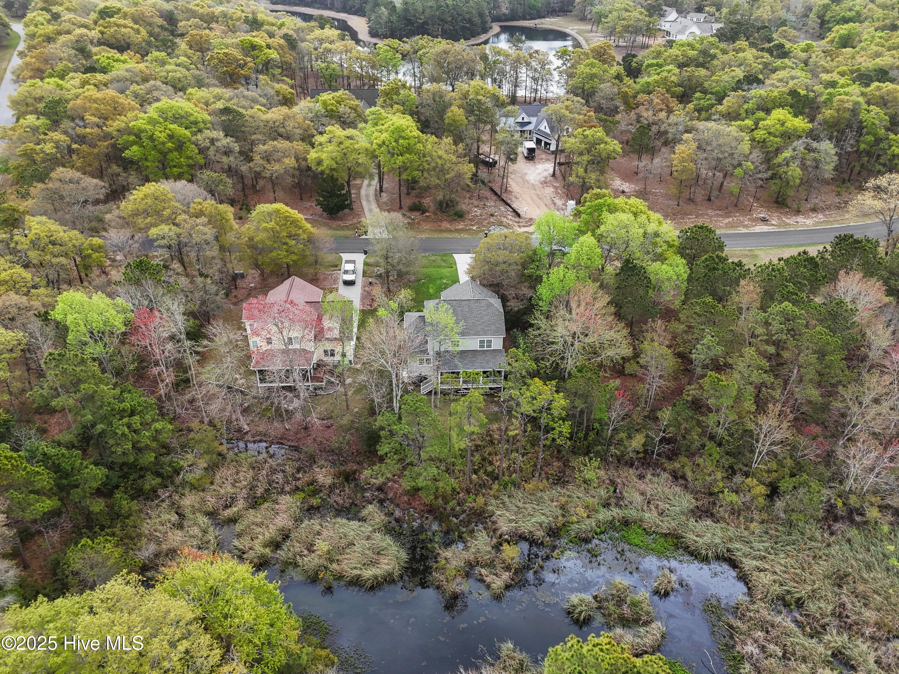 100520830 | Photo 72