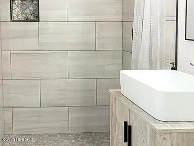 100541445 | Photo 26