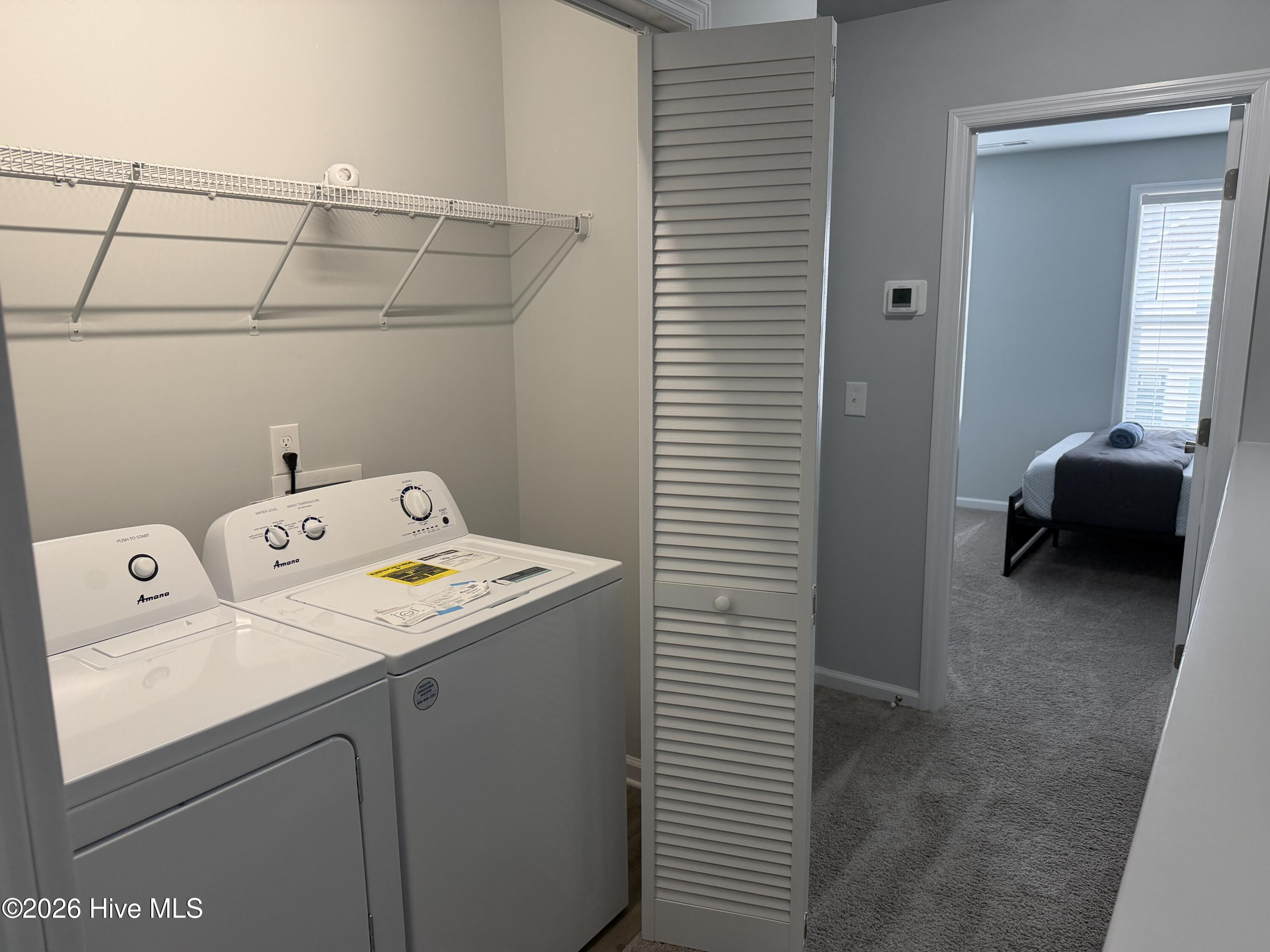 100559348 | Photo 10