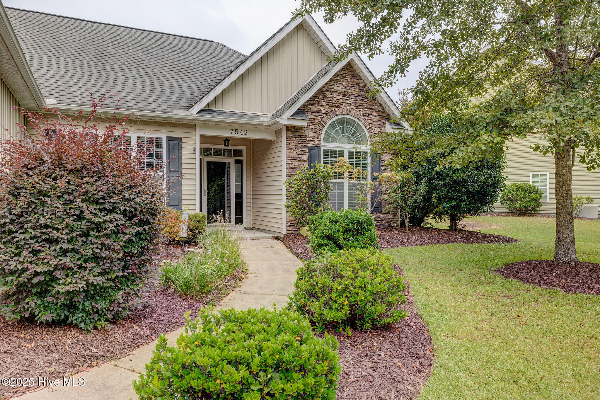 7542QuailWoodsRoad-4