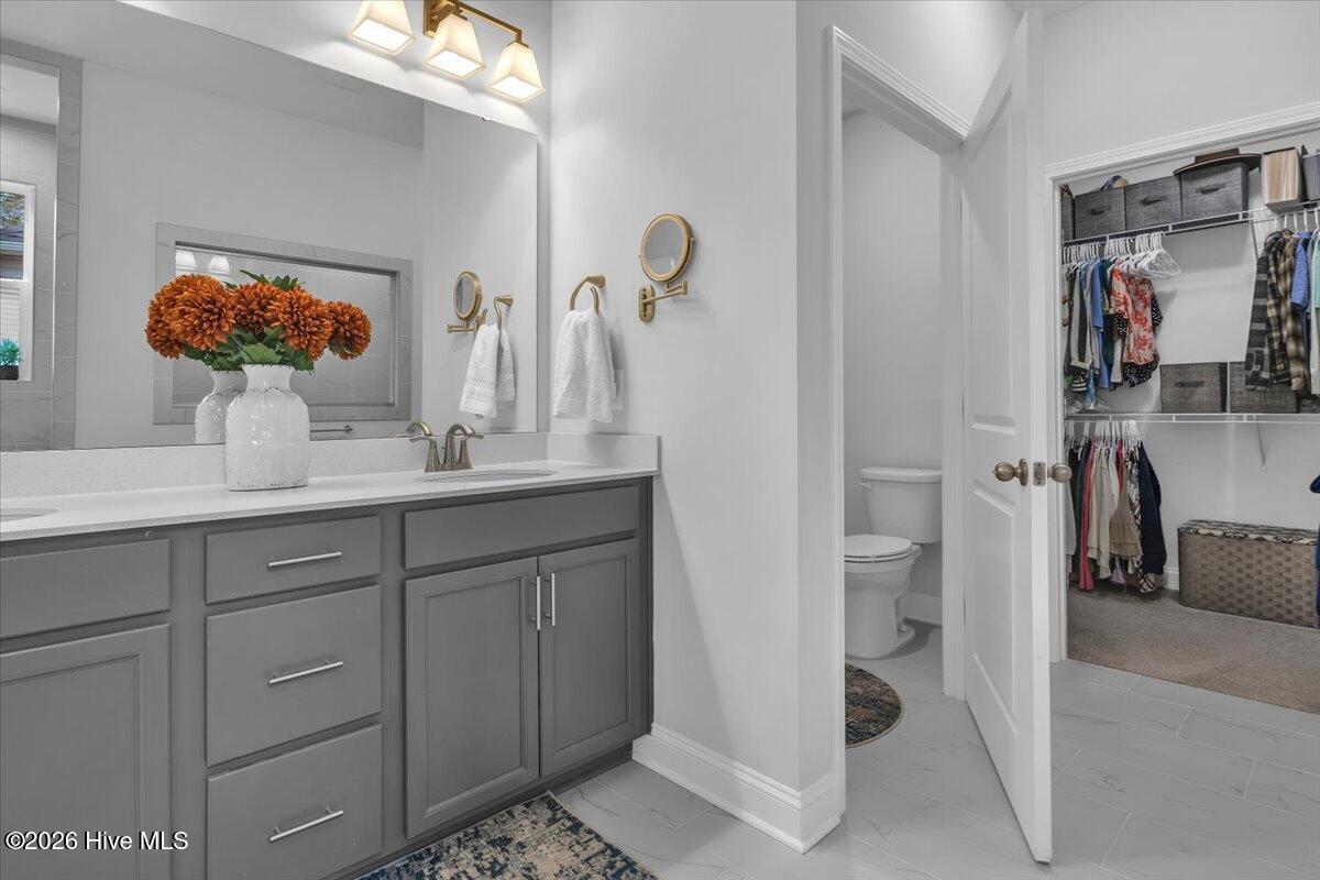 100560173 | Photo 39