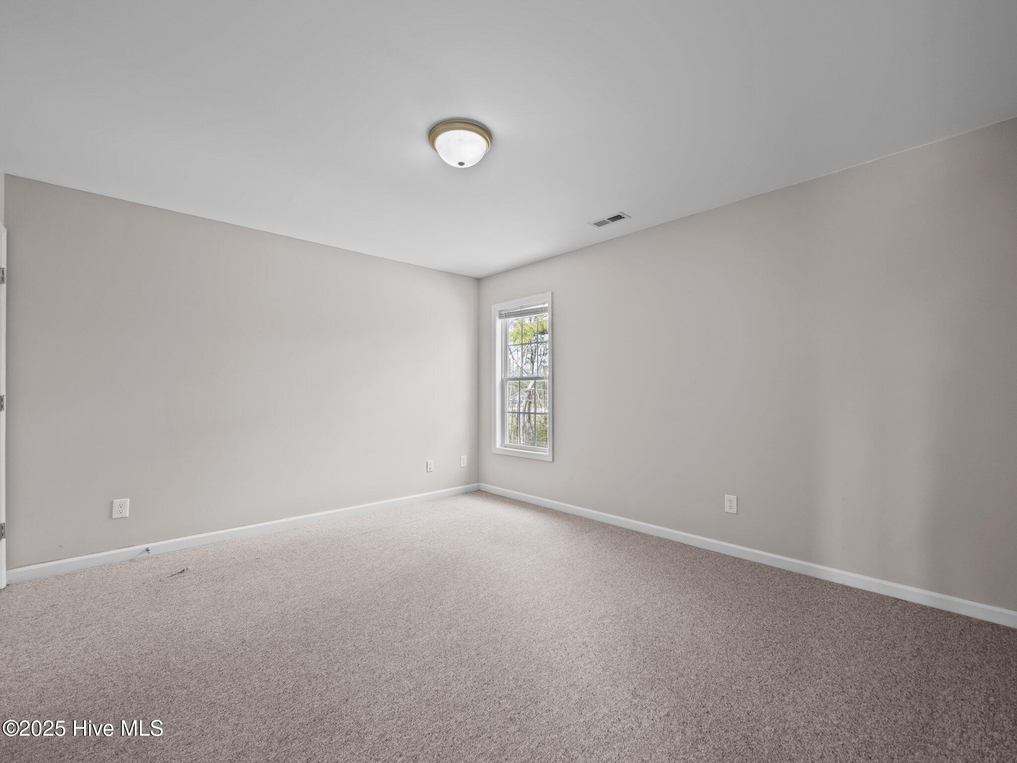 100544951 | Photo 24