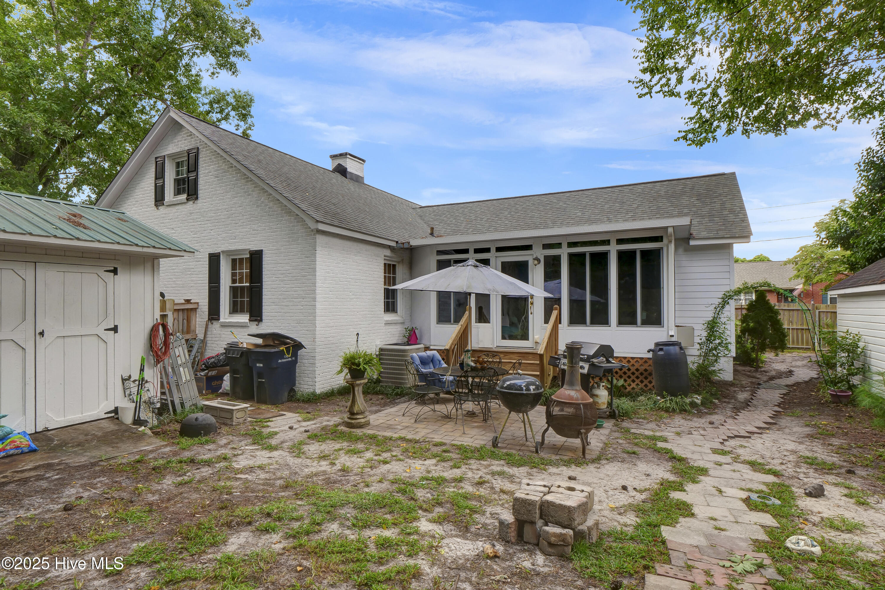 100528167 | Photo 43