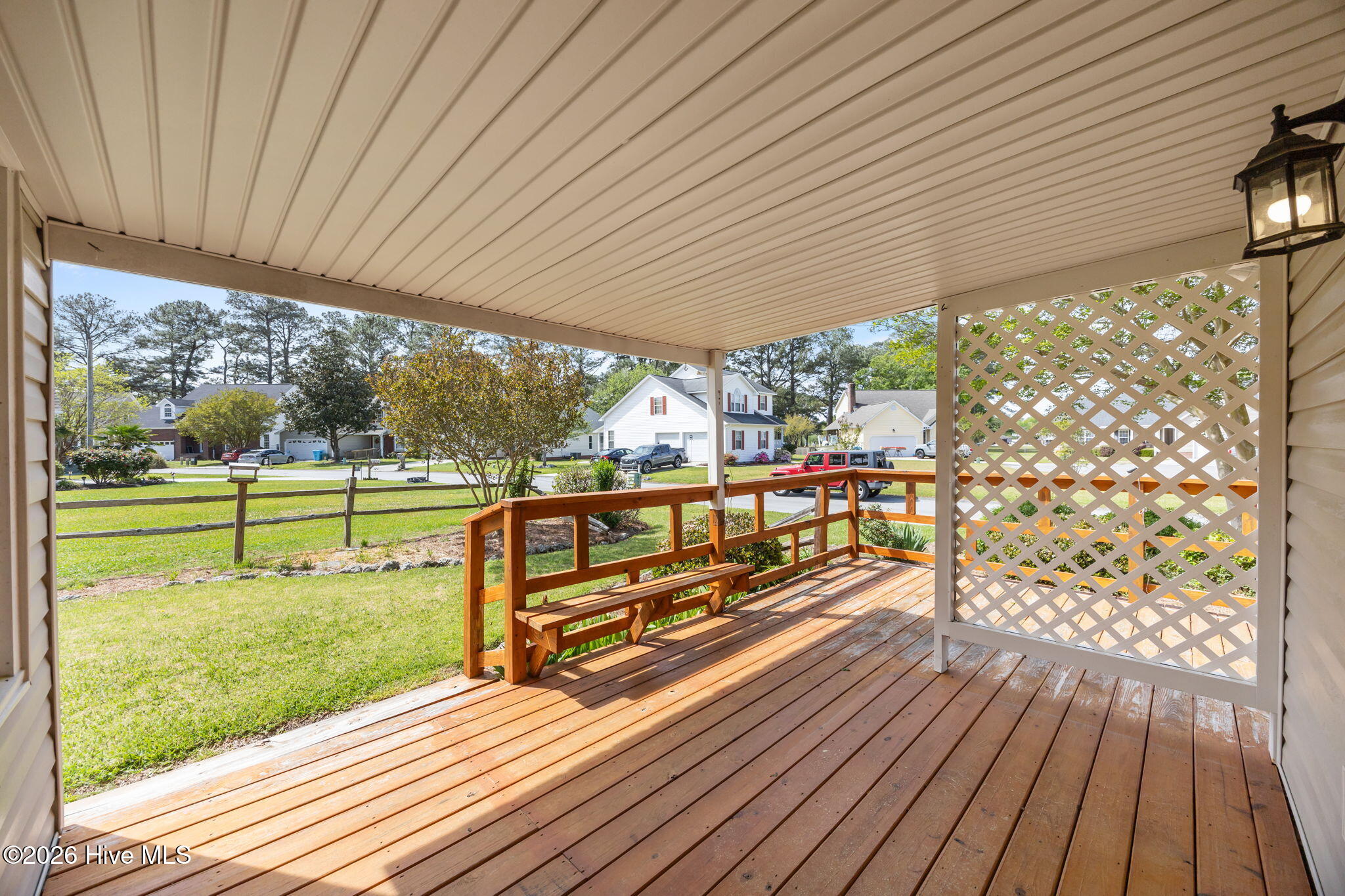 100565742 | Photo 49