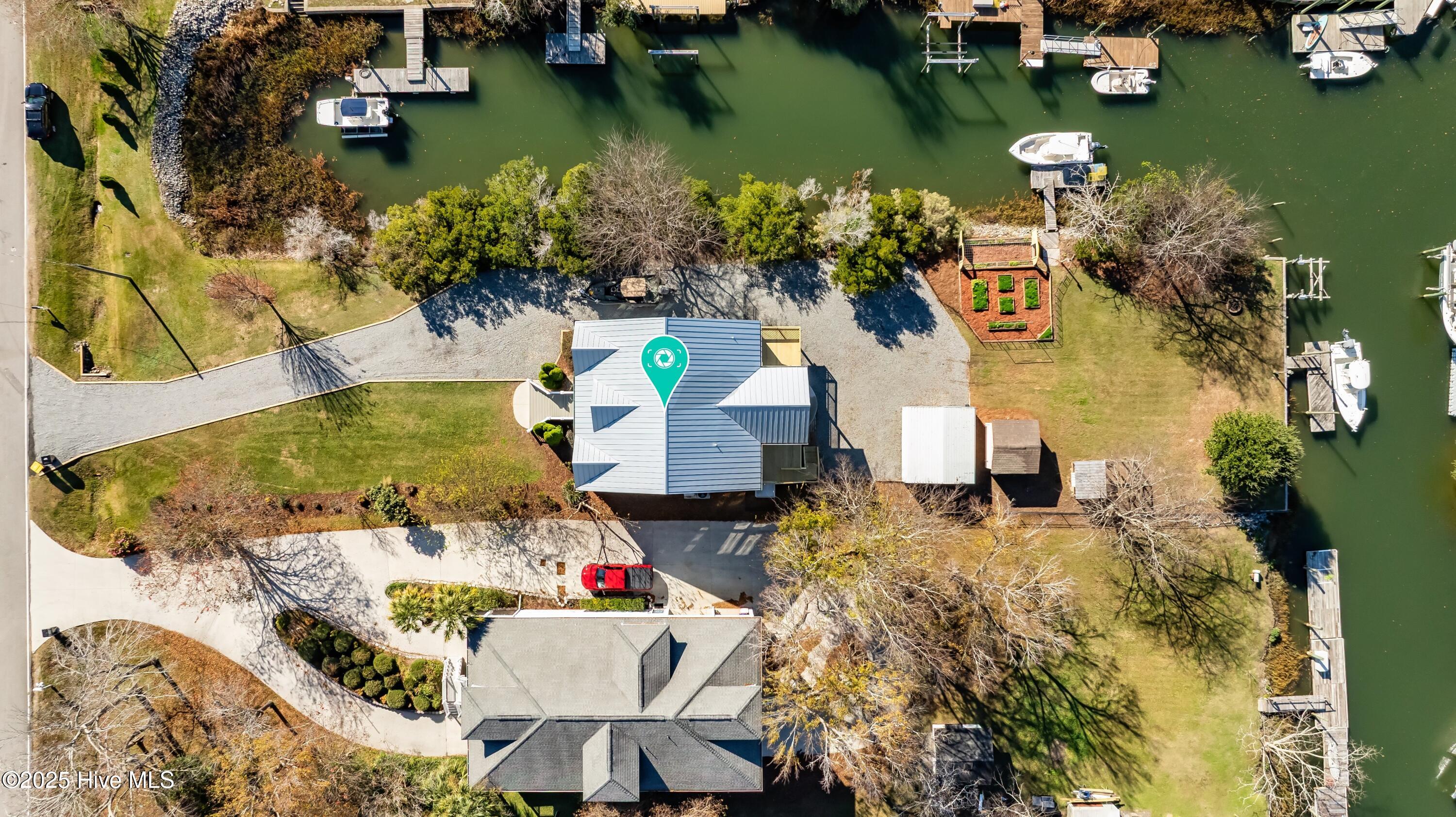 100543040 | Photo 73