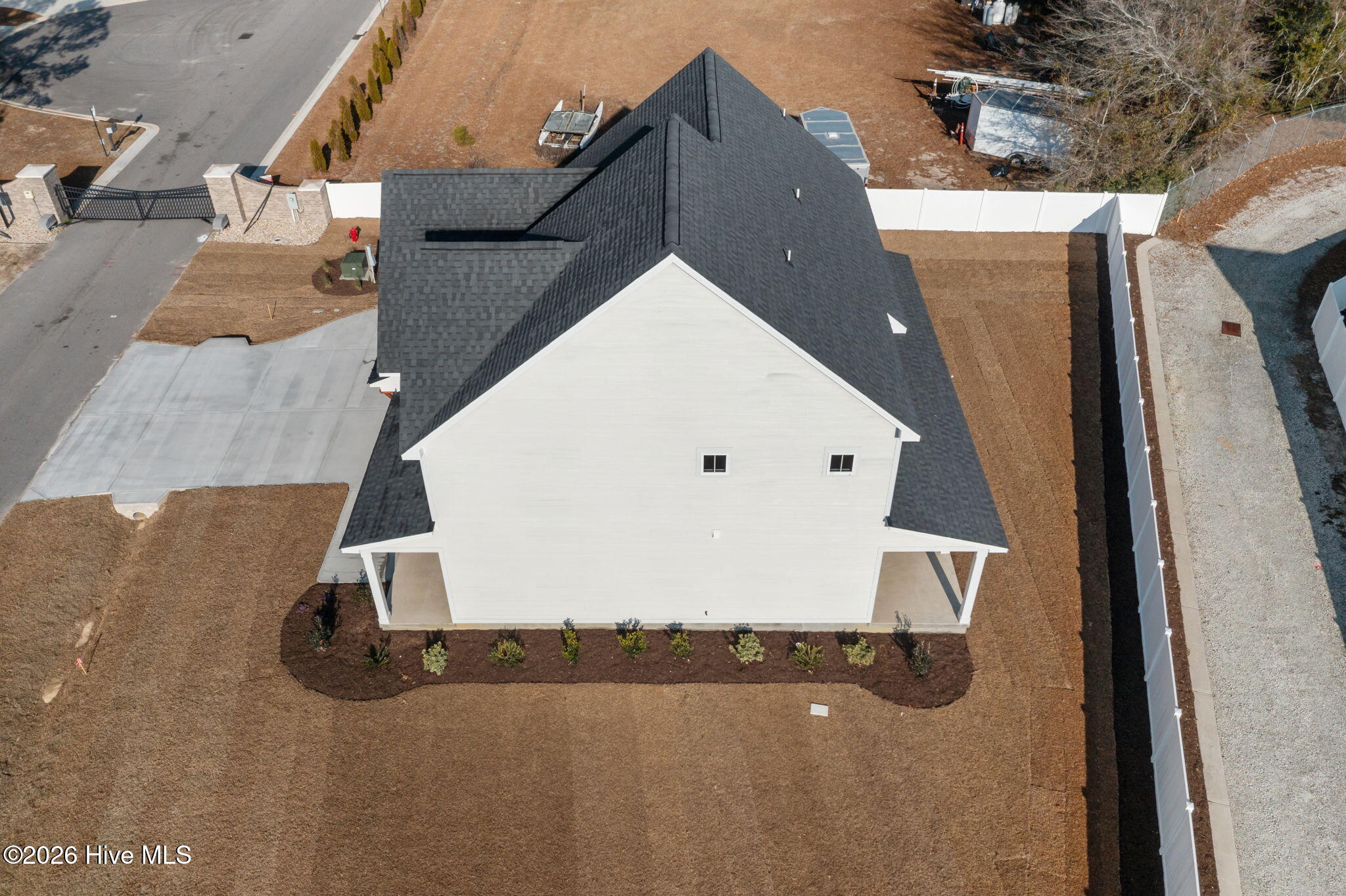 100543502 | Photo 53