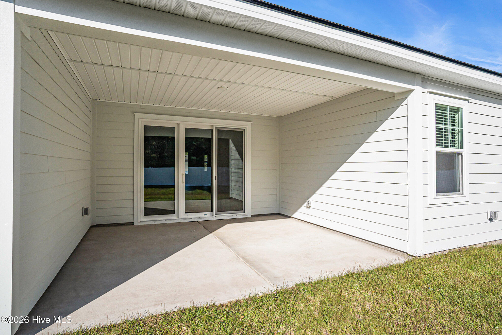 100556808 | Photo 30