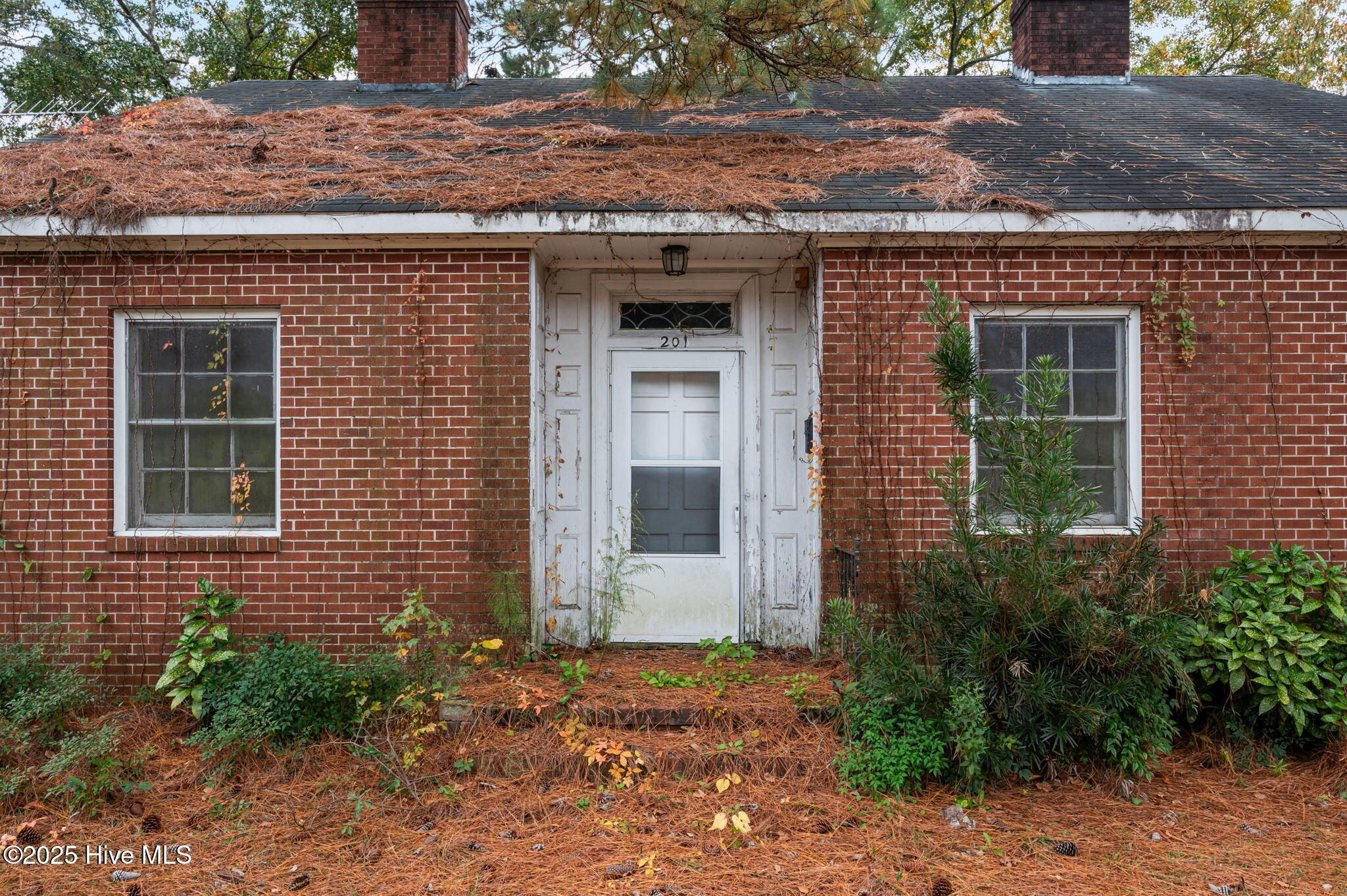 Homes for sale in Kinston, NC | 201 Park Ave, Kinston, NC 28501 | MLS# 100540755