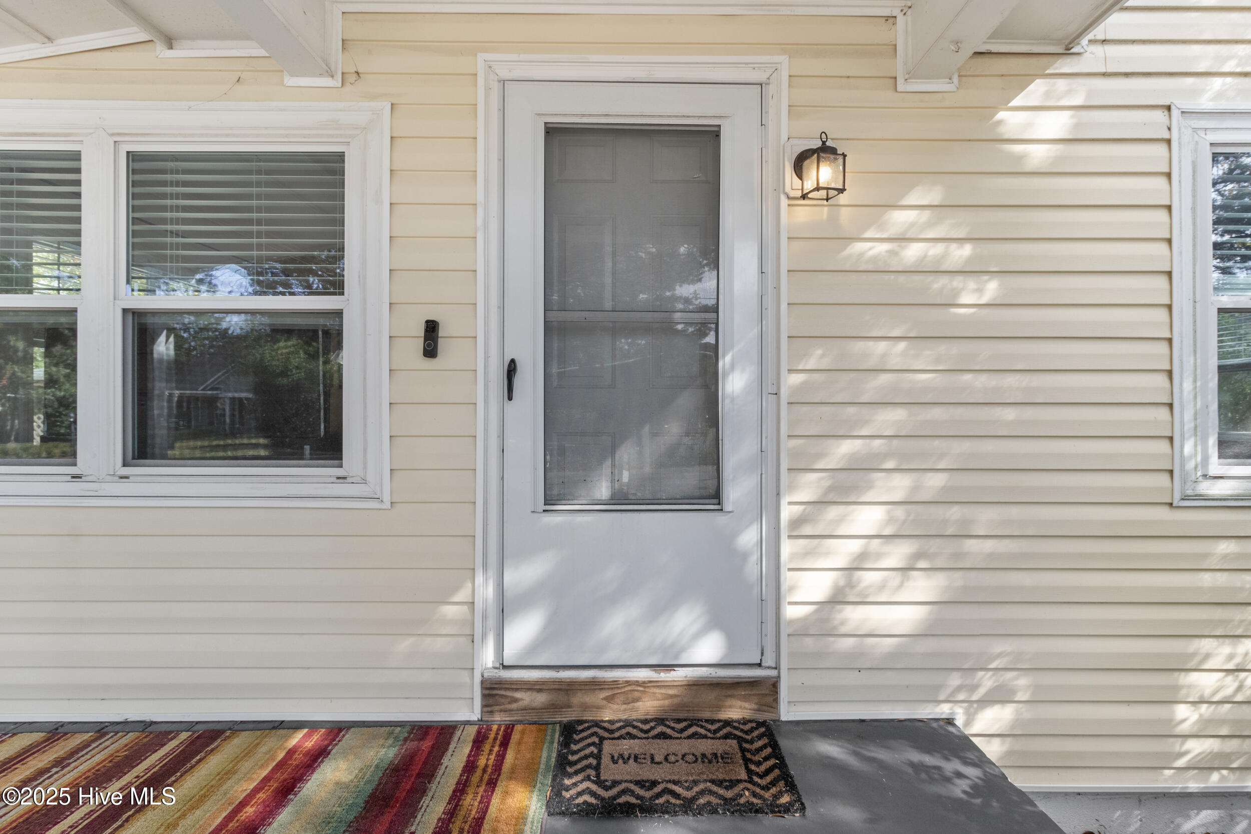 100520819 | Photo 33