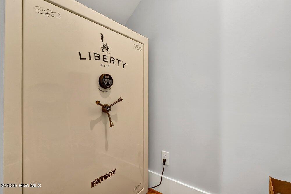 Liberty safe conveys
