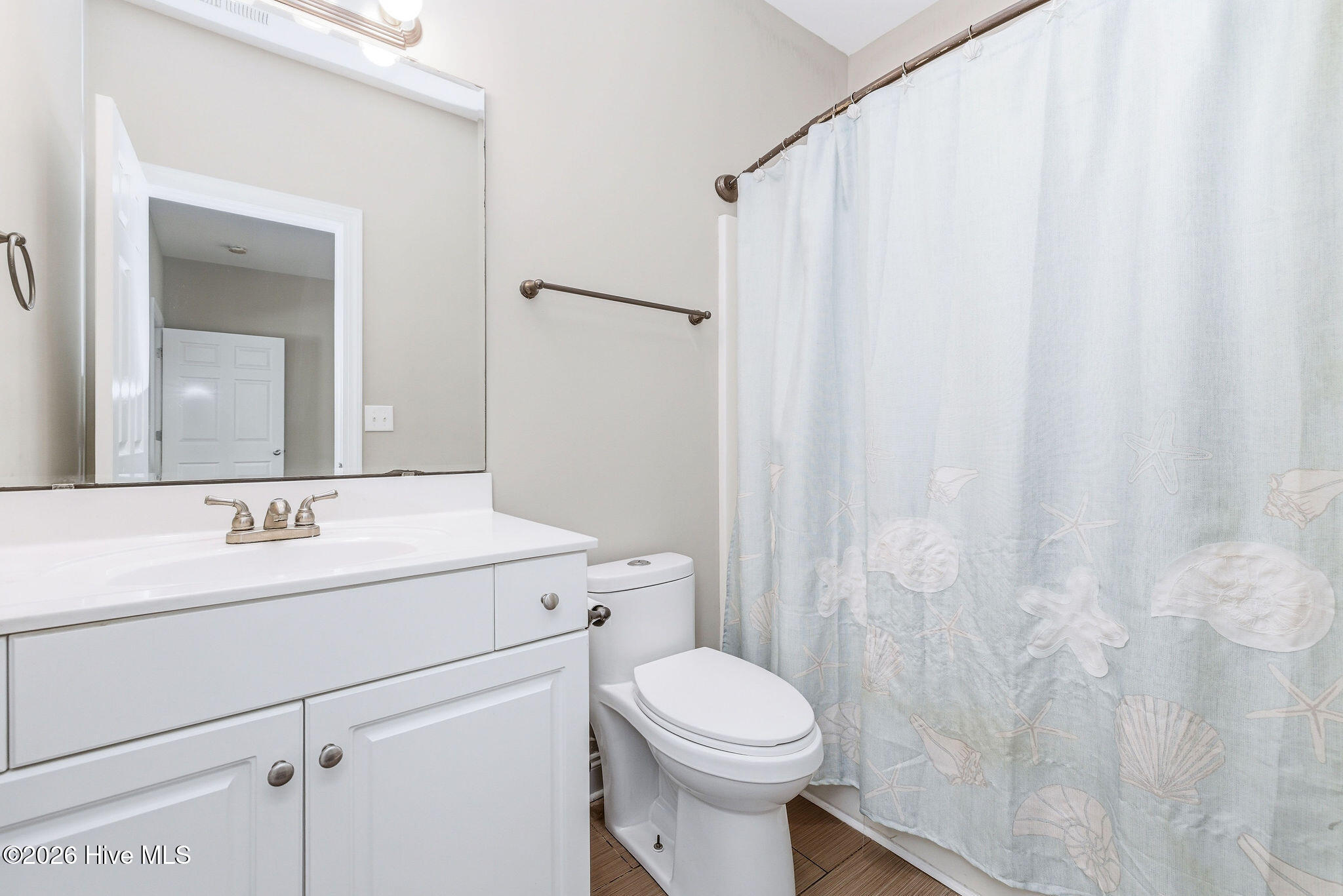 100559674 | Photo 20