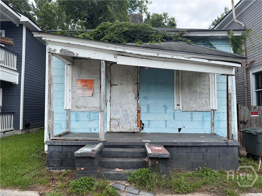 Homes for sale in Savannah, GA | 1010 E 38th St, Savannah, GA 31401 | MLS# SA357313