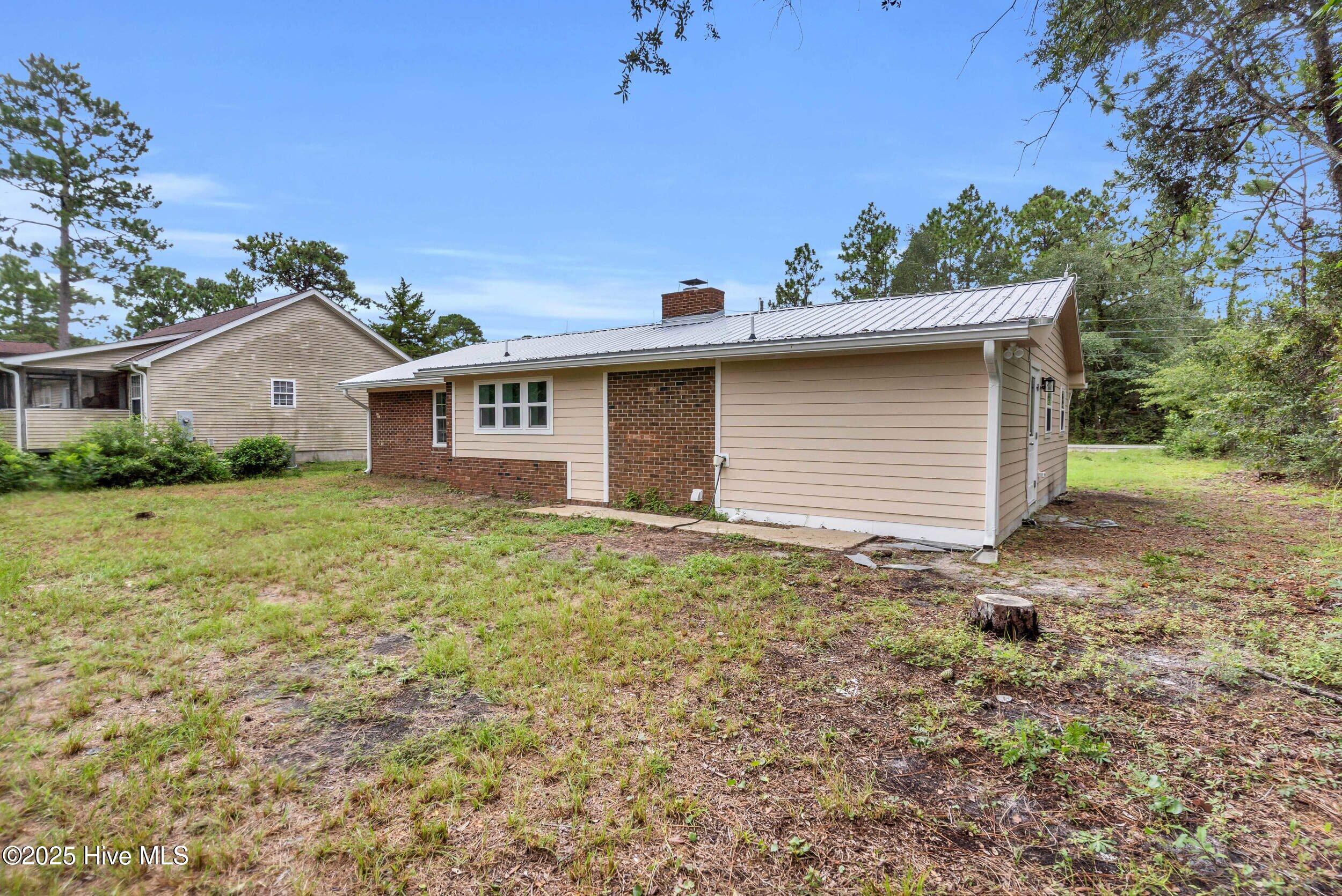 100524910 | Photo 23