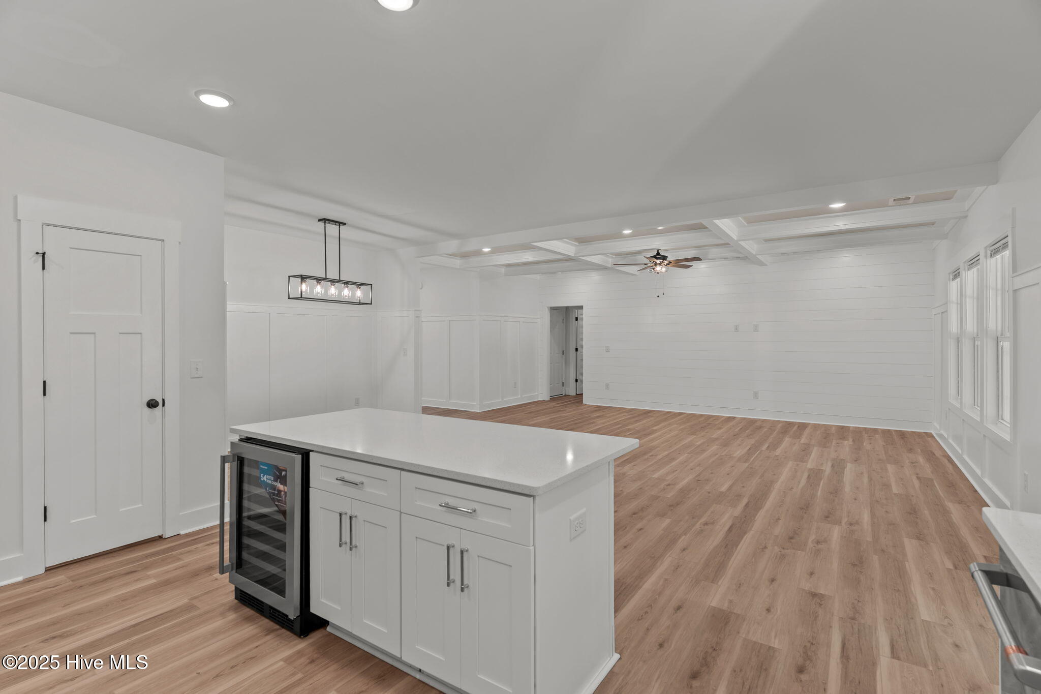 100531709 | Photo 19