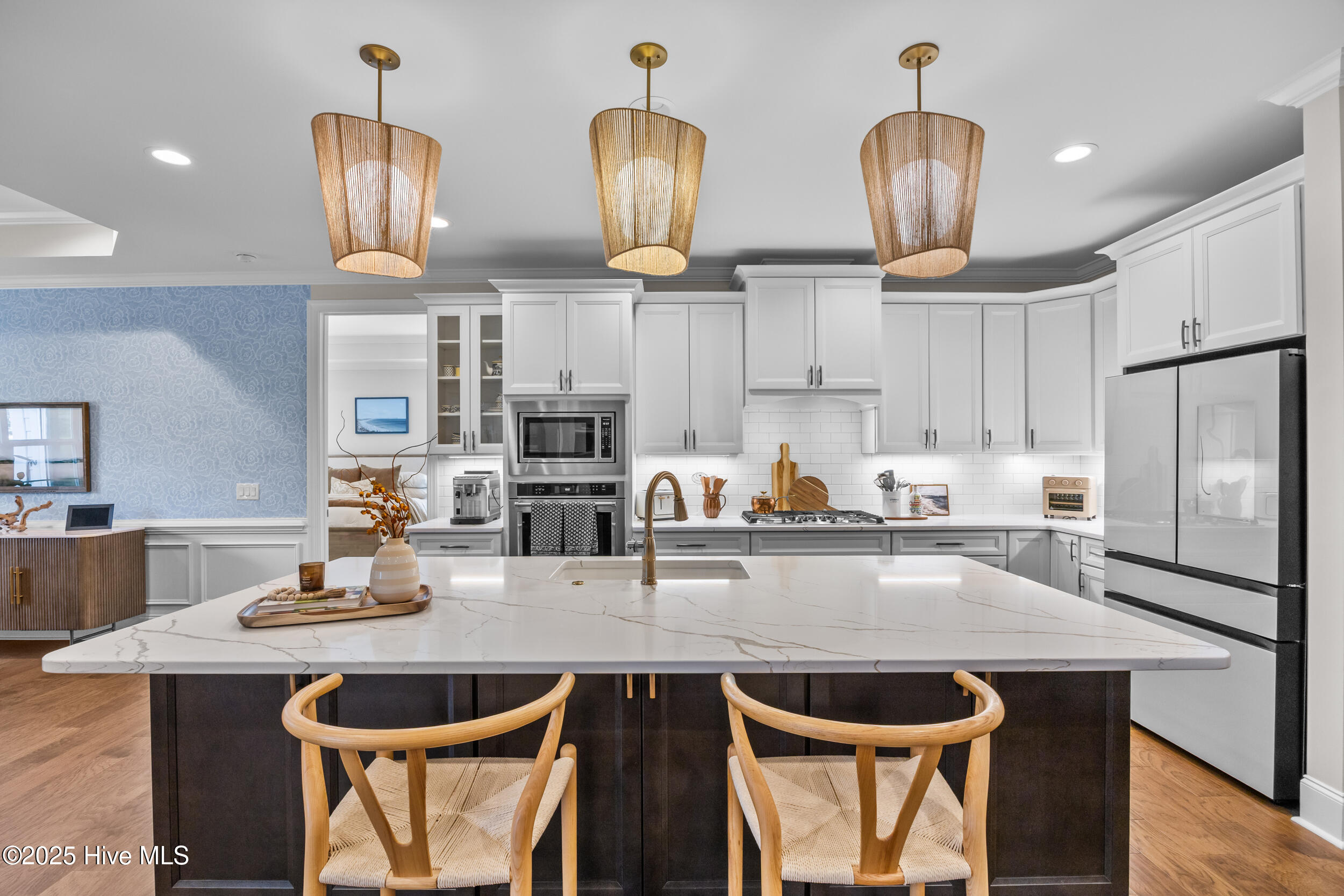 100515249 | Photo 16